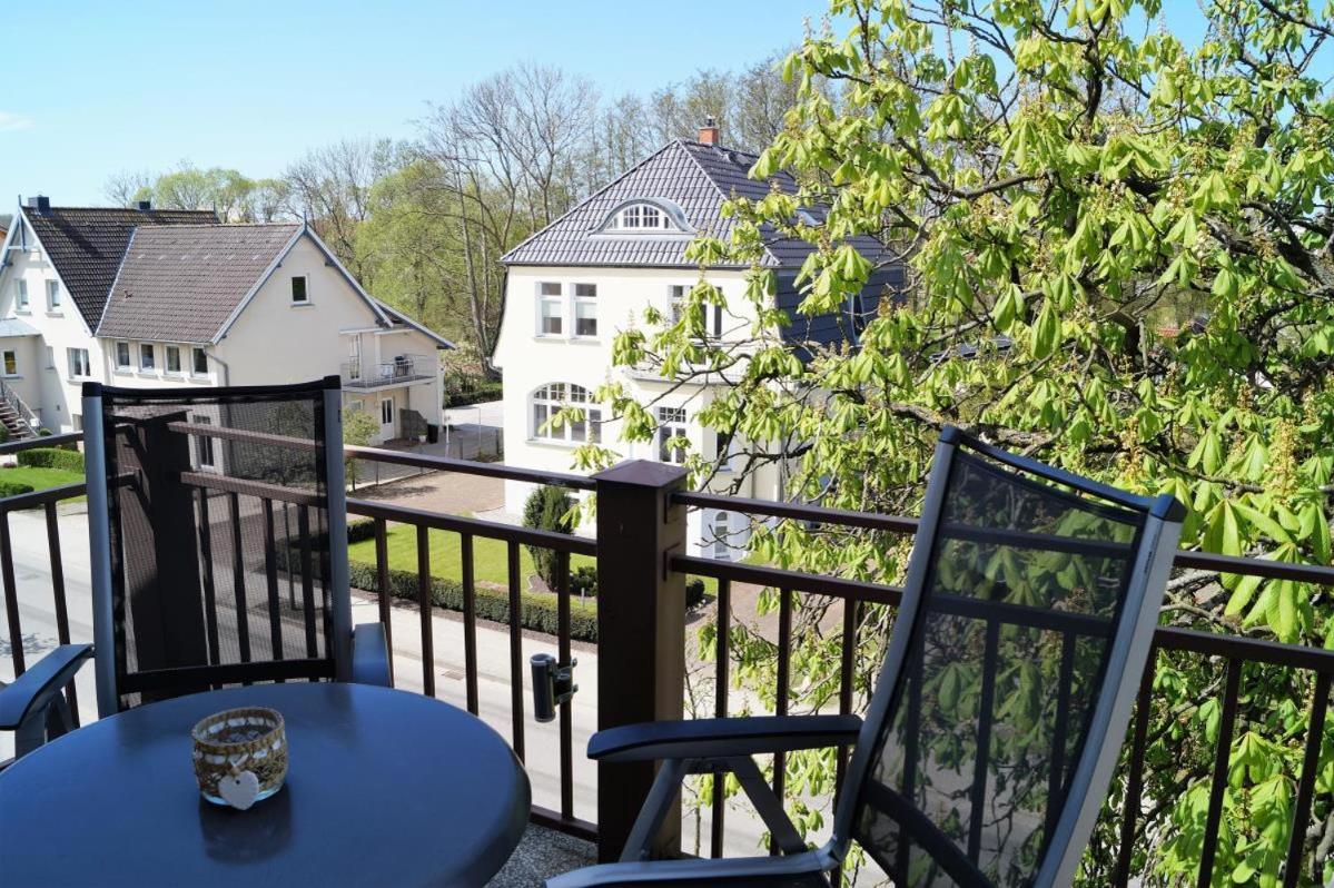 Hochwertige Wohnung mit 2 Fahrrädern, Balkon, ebenerdiger Dusche