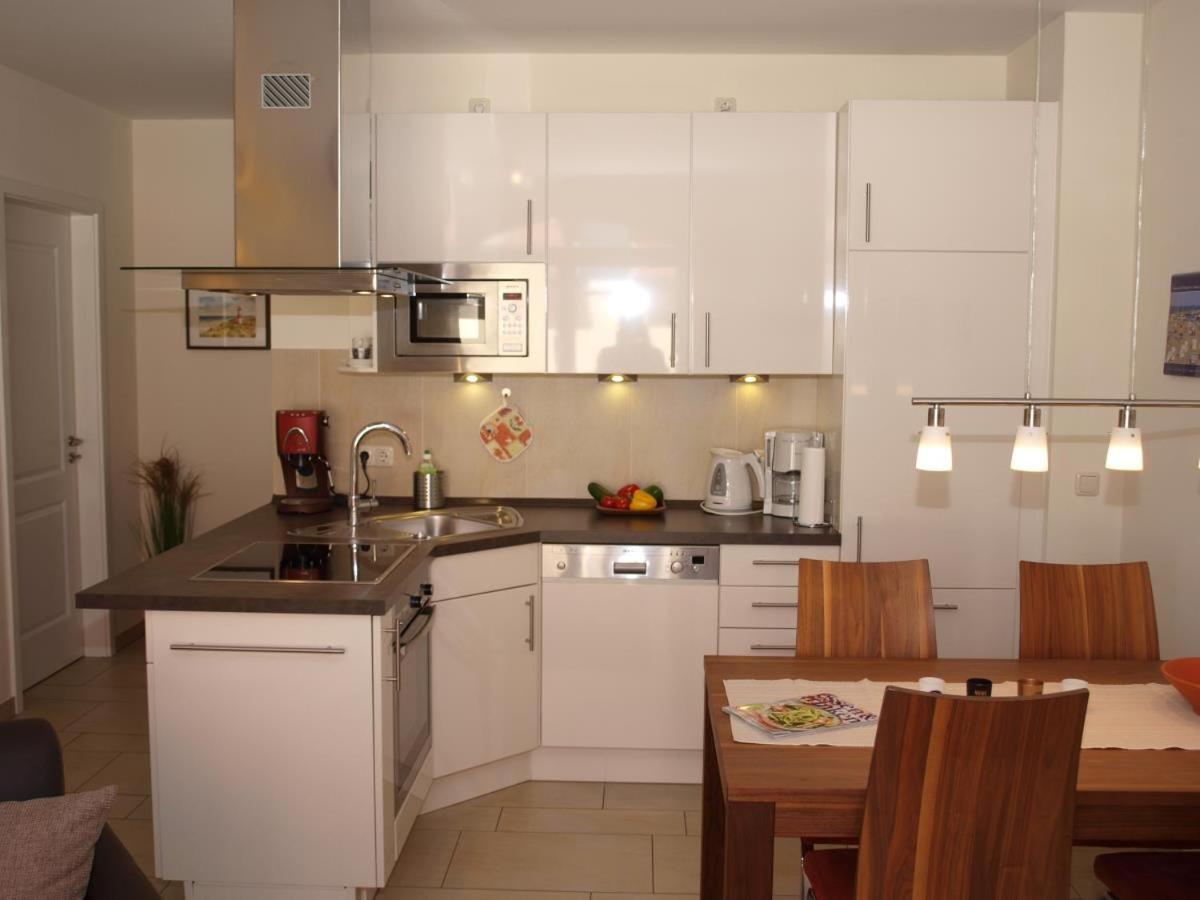 Hochwertig eingerichtete Fewo mit 2 Schlafzimmern und Balkon