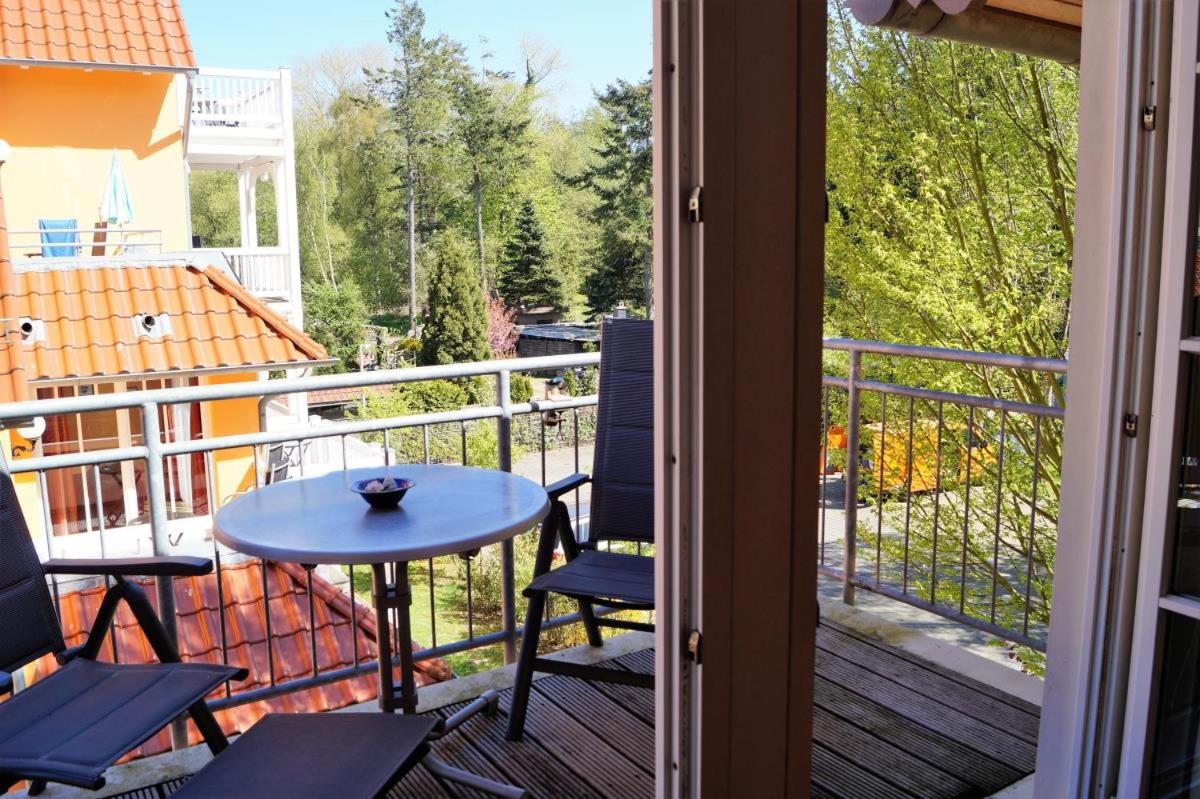 Strandnahe Fewo mit Balkon, WLAN-Anschluss & PKW-Stellplatz