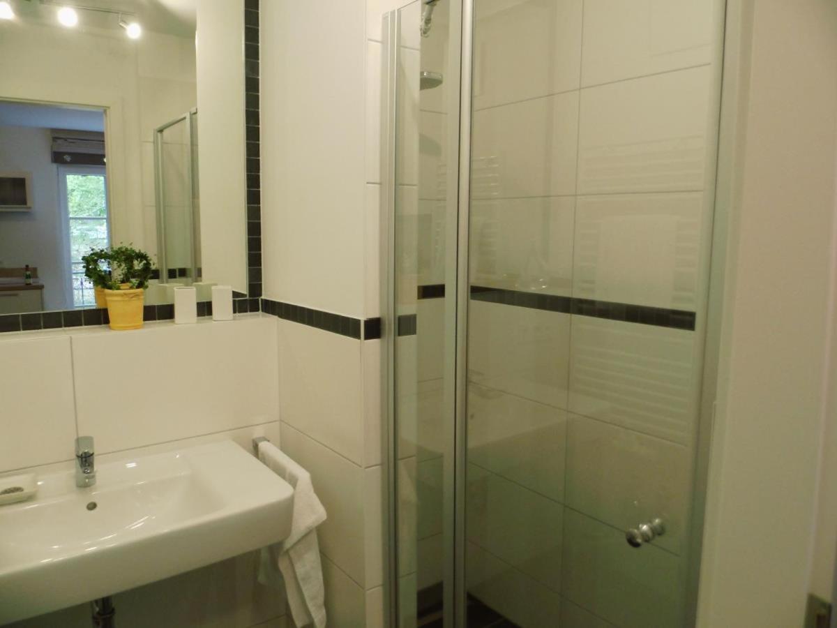 Komfortable Fewo - modern, strandnah, Balkon, mit Wellnessbereich