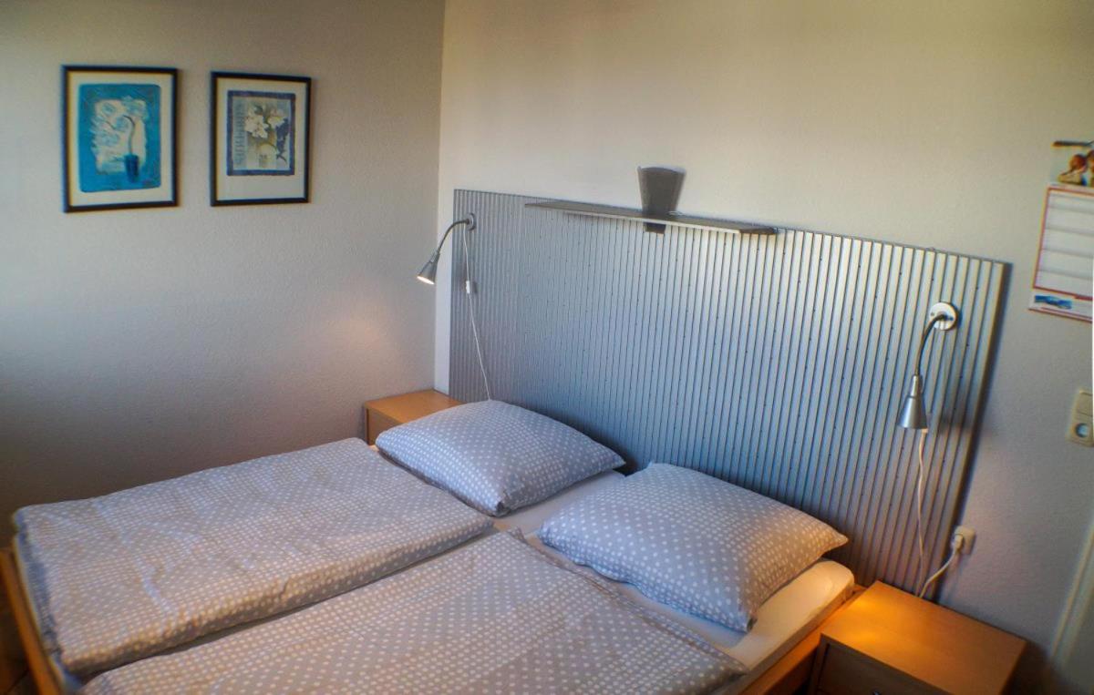 Ferienapartment mit Balkon, Tiefgarage und Nutzung v. Wellnessbereich