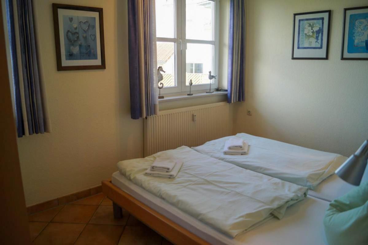 Ferienapartment mit Balkon, Tiefgarage und Nutzung v. Wellnessbereich