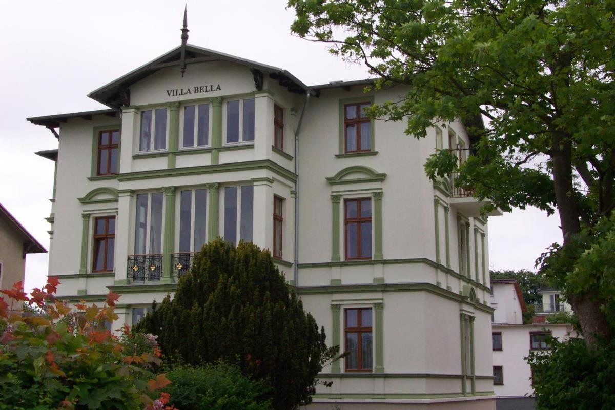 Charmante Fewo in der 1. Reihe mit Balkon