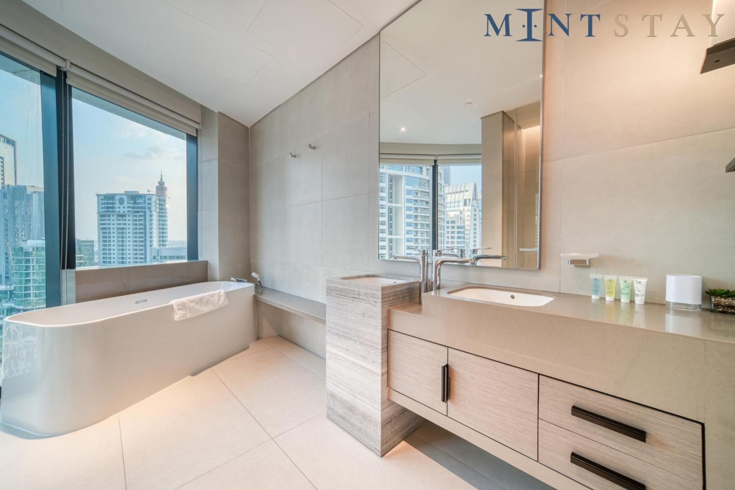 Address JBR Sea View, Jumeirah Beach Residence, Dubai Marina - Mint Stay