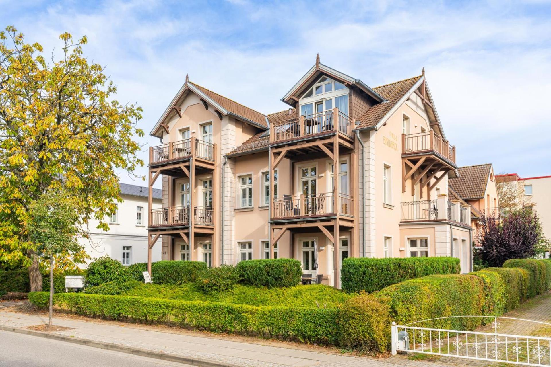 Stilvoll einger. Fewo mit Balkon, Parkplatz, in Strandnähe