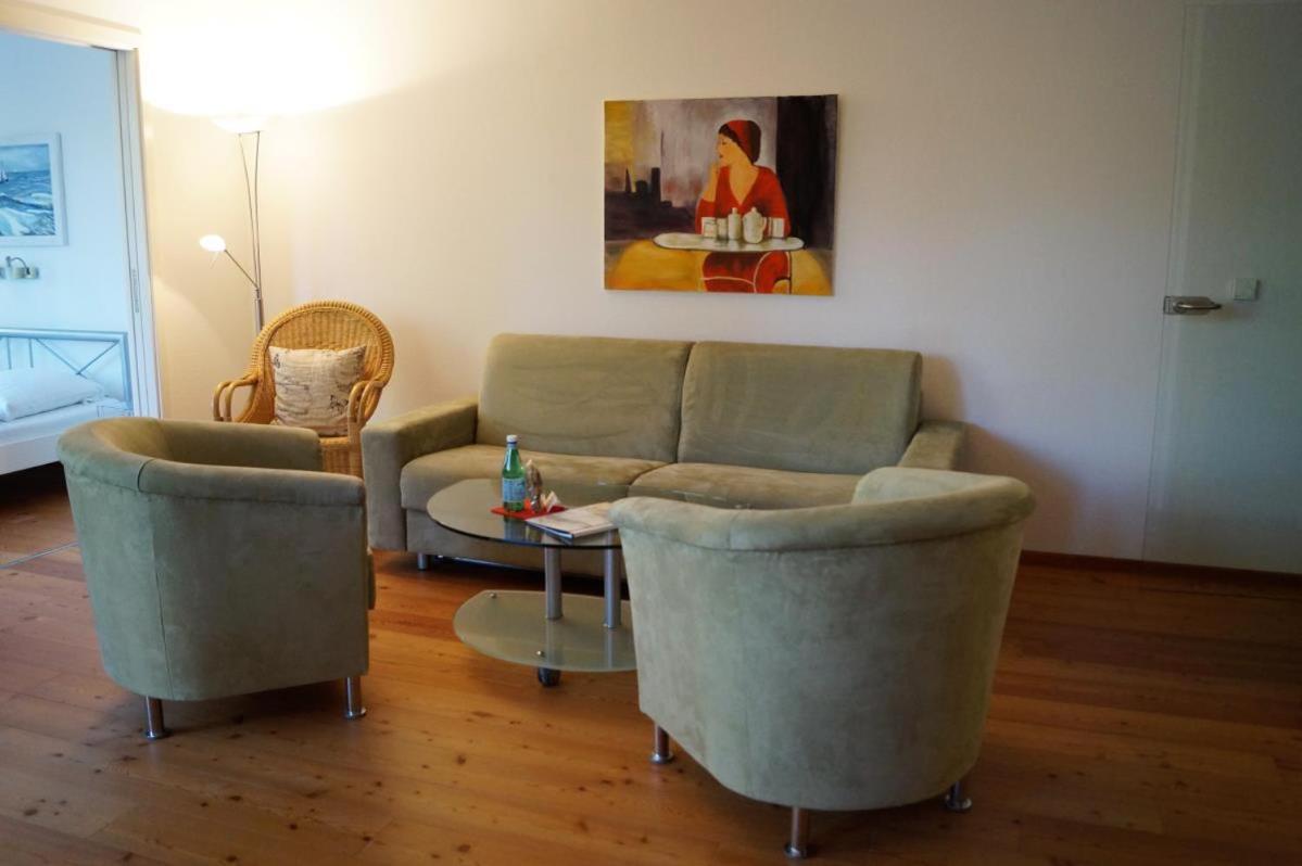 Charmante Fewo mit direktem Strandzugang, Badewanne, Saunabereich im Haus
