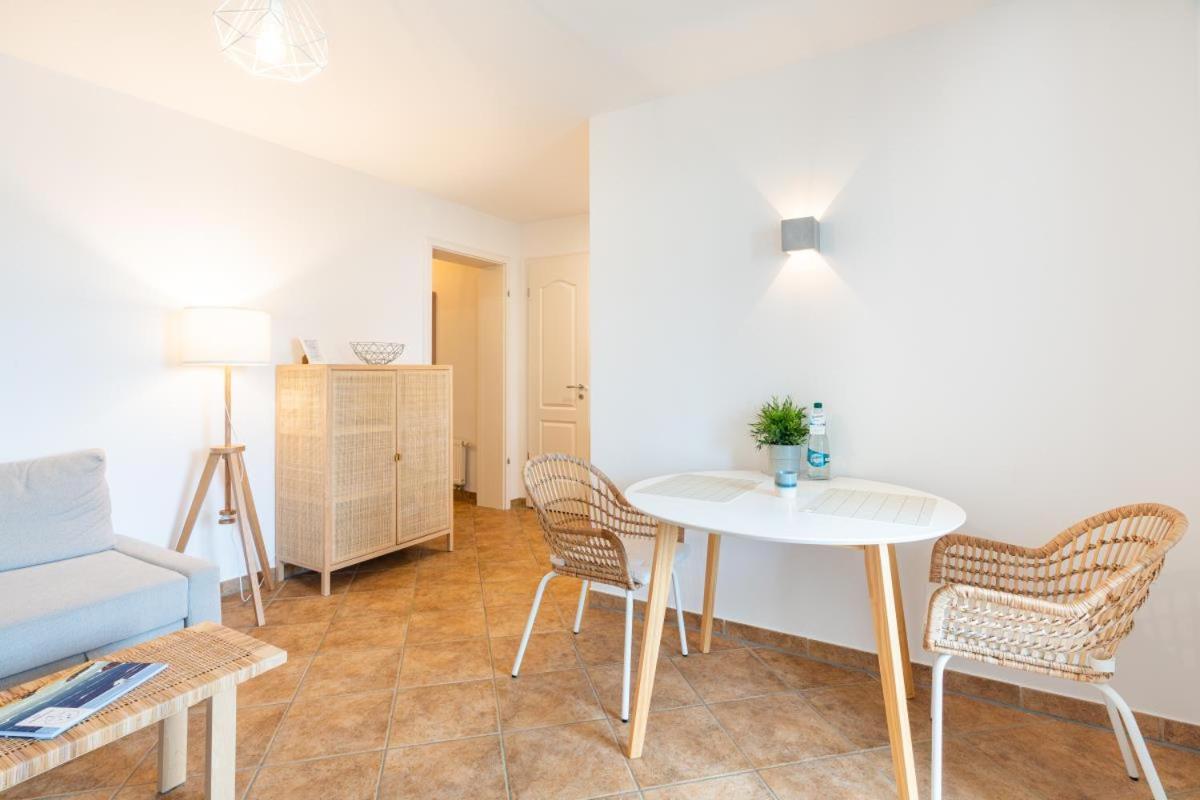 Einladende Fewo mit Badewanne, Balkon, Boxspringbett