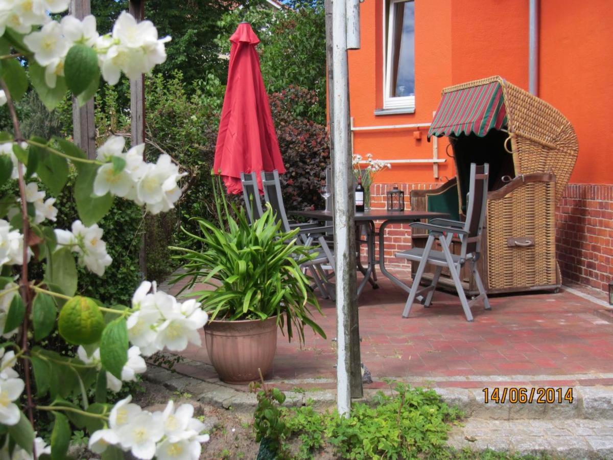 Großzügige Fewo mit Terrasse, Strandkorb