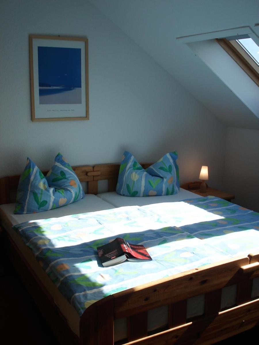 Großzügige Fewo mit Haffblick, Balkon und Poolnutzung