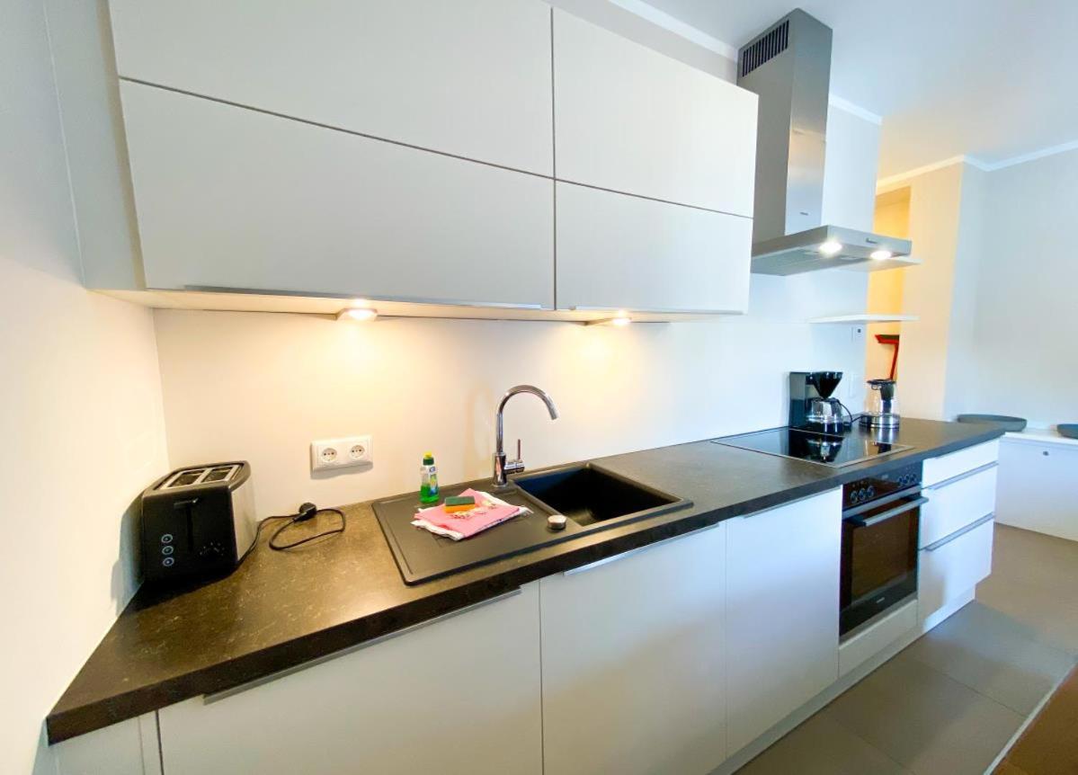 Moderne Fewo mit Balkon, hochwertig