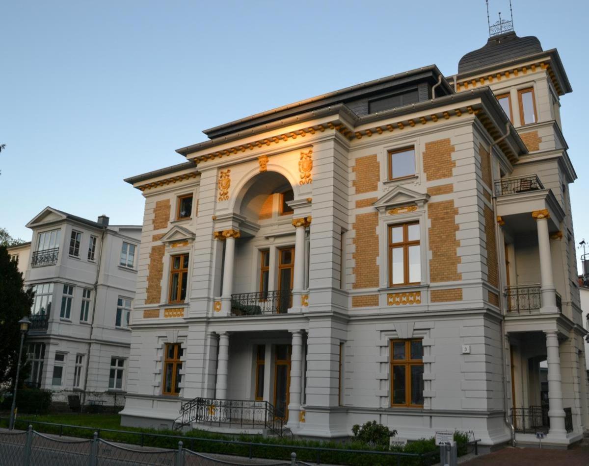 Moderne Fewo mit Balkon, hochwertig