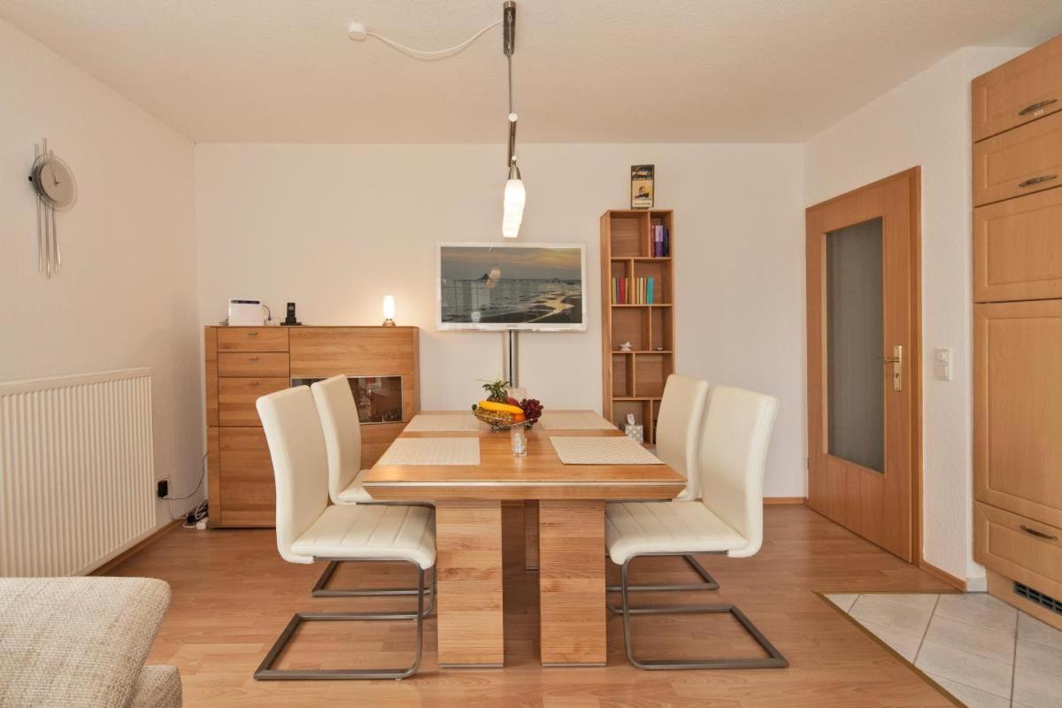 Komfortable Fewo - Strandzugang, zwei Balkone, Waschmaschine