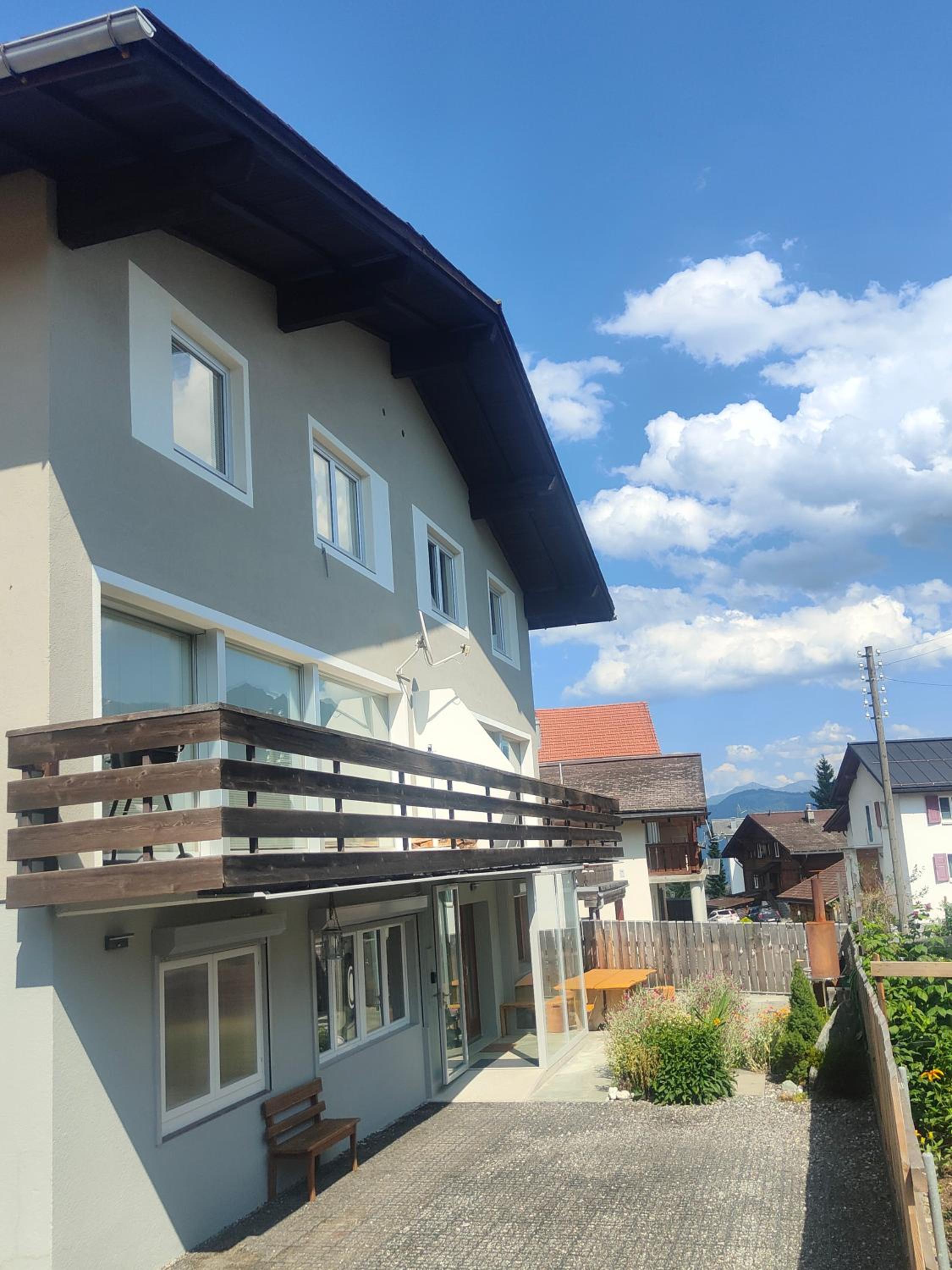 Casa LeYu mitten in Ruschein