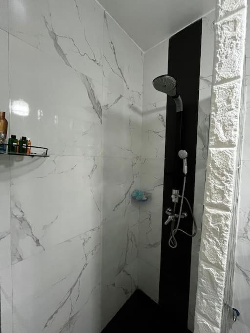 Spacious 2 bed apartment in the heart of Maarif photo 2