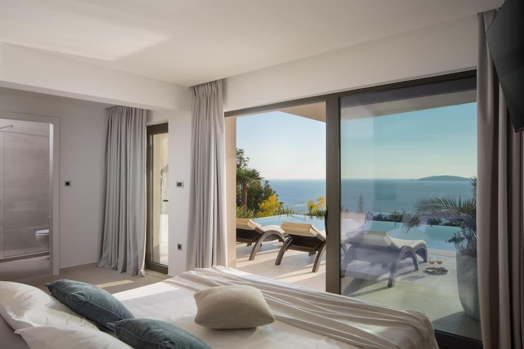 Luxury & Unique Villa Bevel House with sea view view 3
