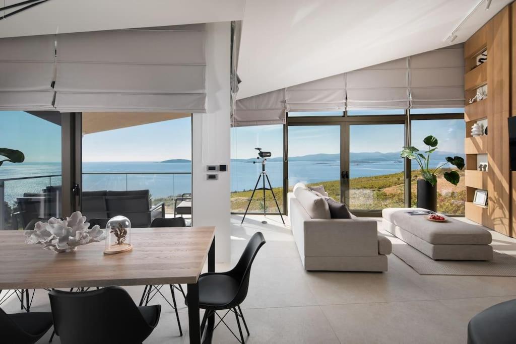 Luxury & Unique Villa Bevel House with sea view view 5