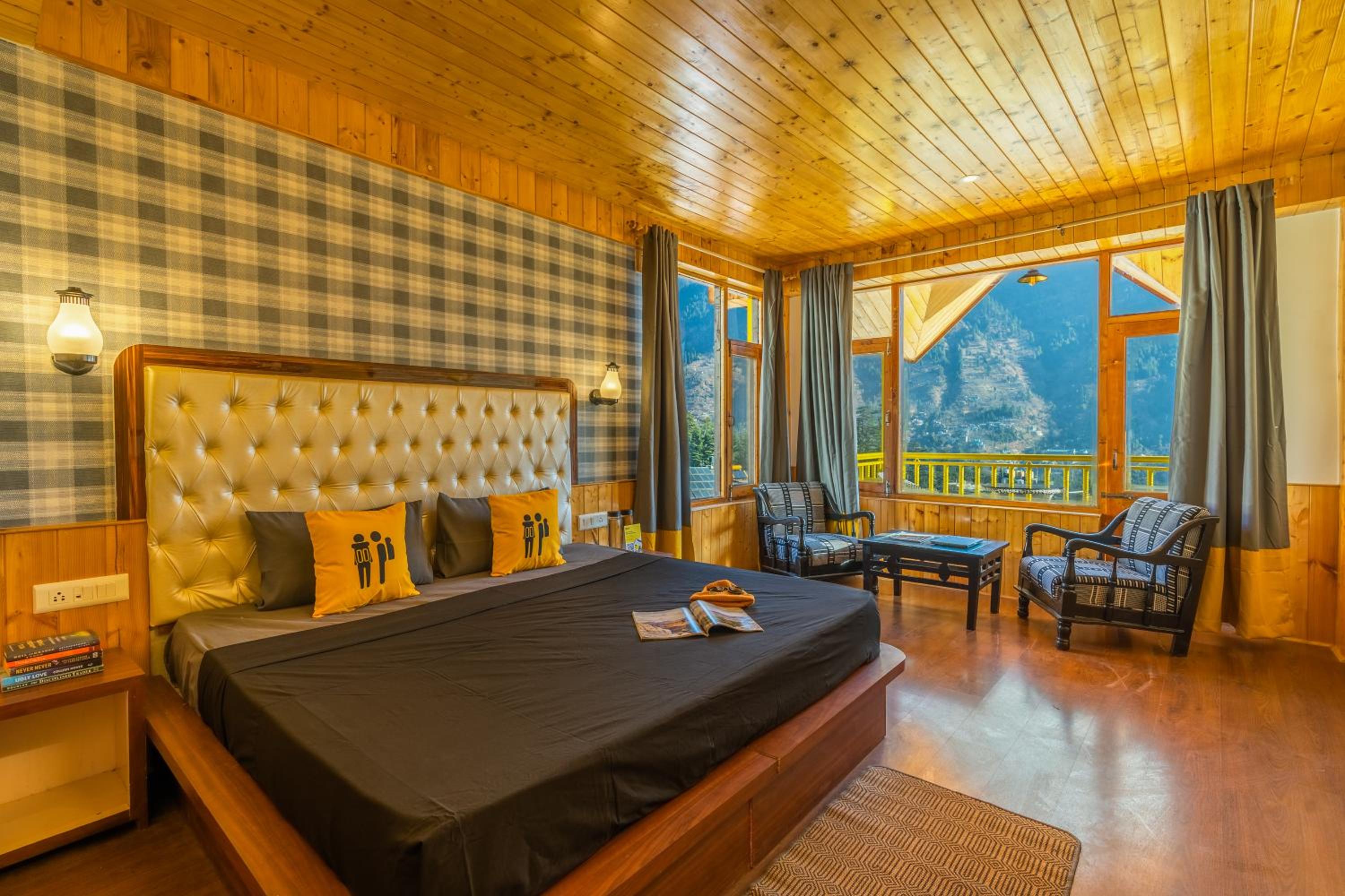 The Hosteller Manali, Old Manali