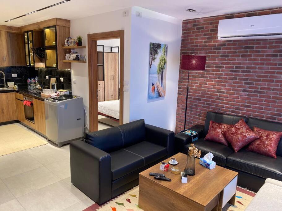 Studio Katamia gate ring road maadi