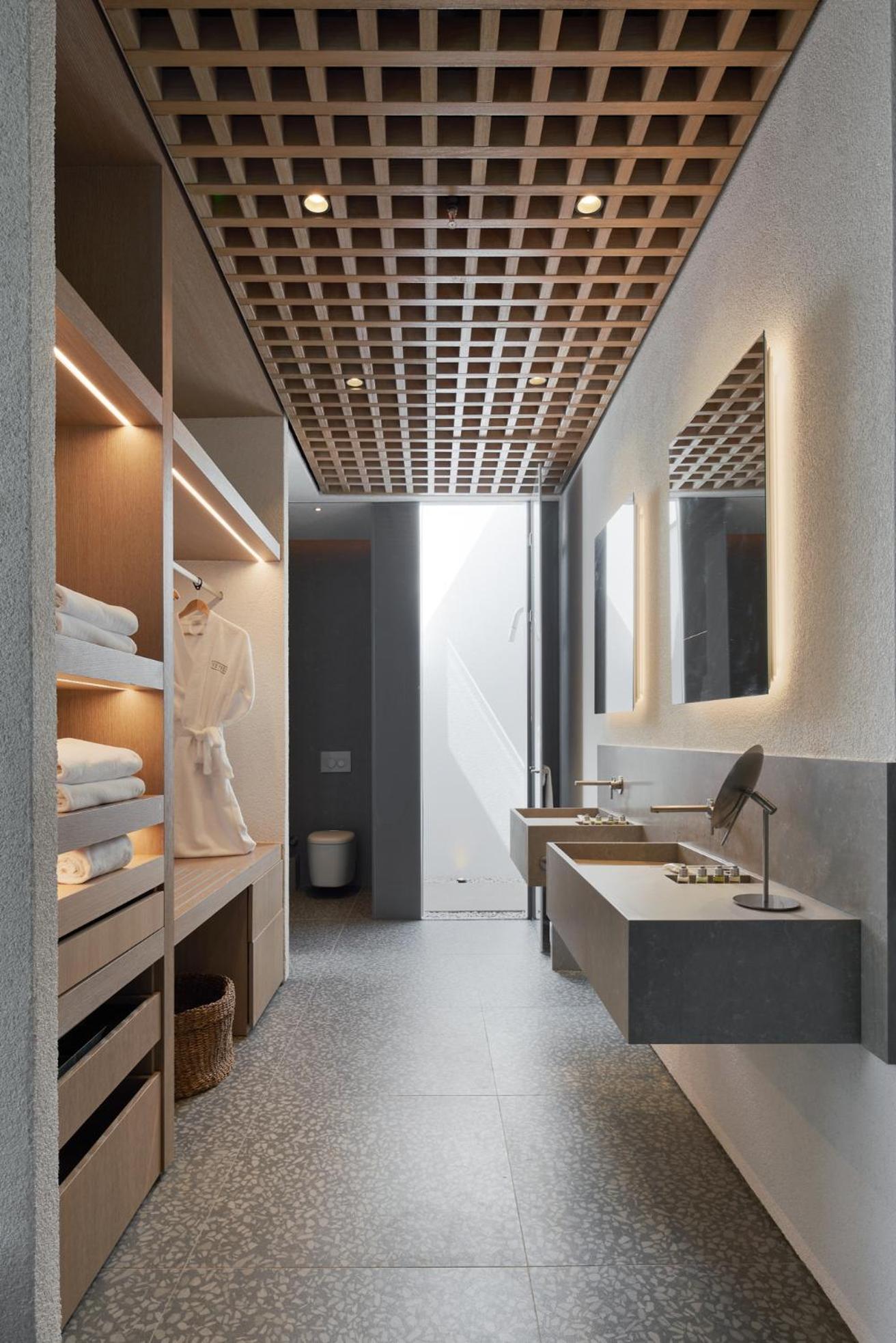 Voyage Torba Hotel