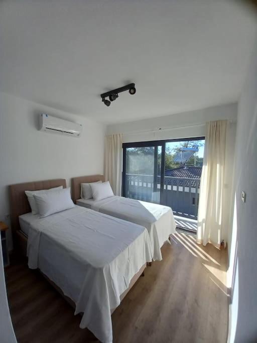 Villa Gray Pine