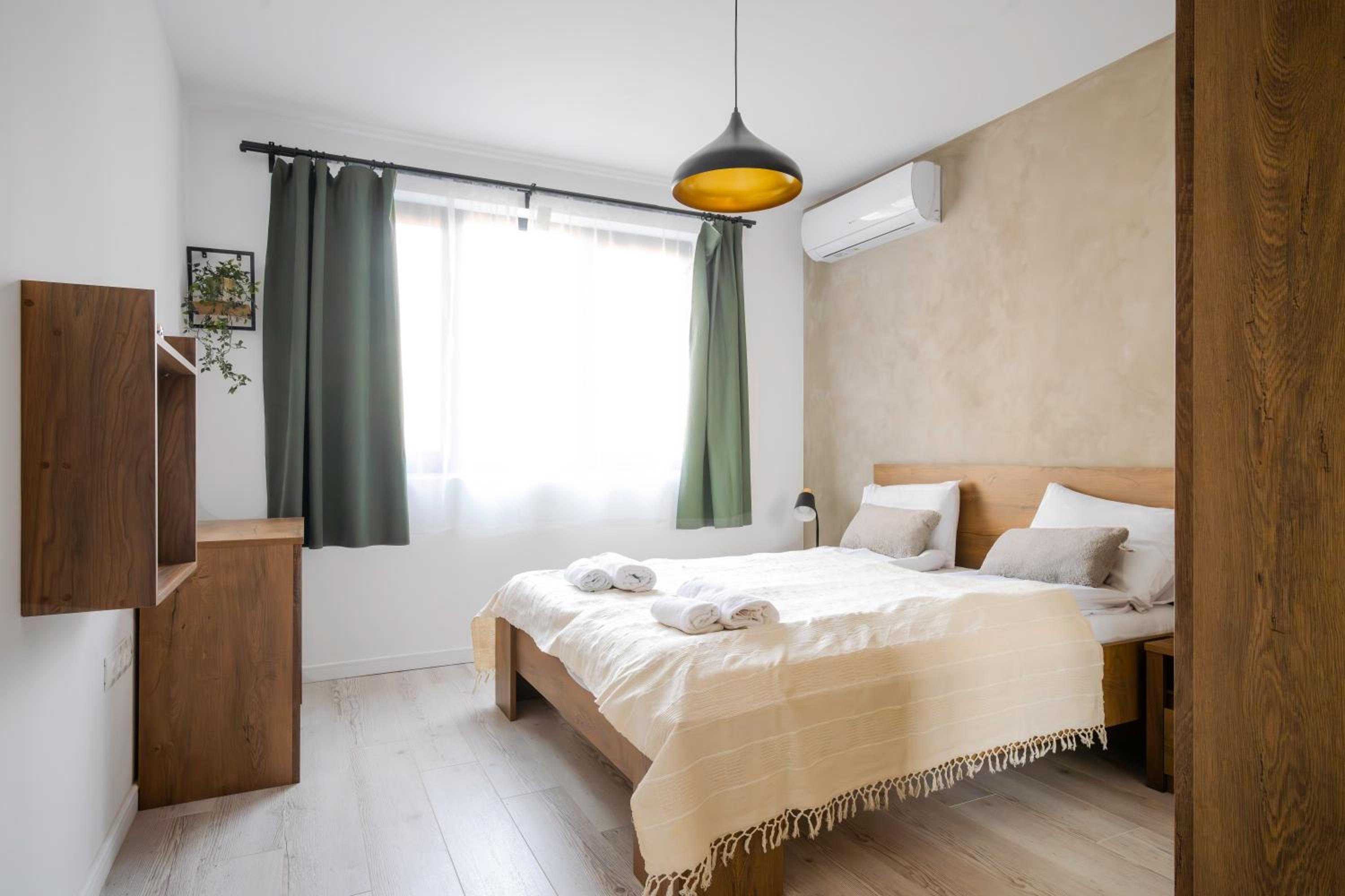 Brick Haven: Contemporary Urban Living Redefined