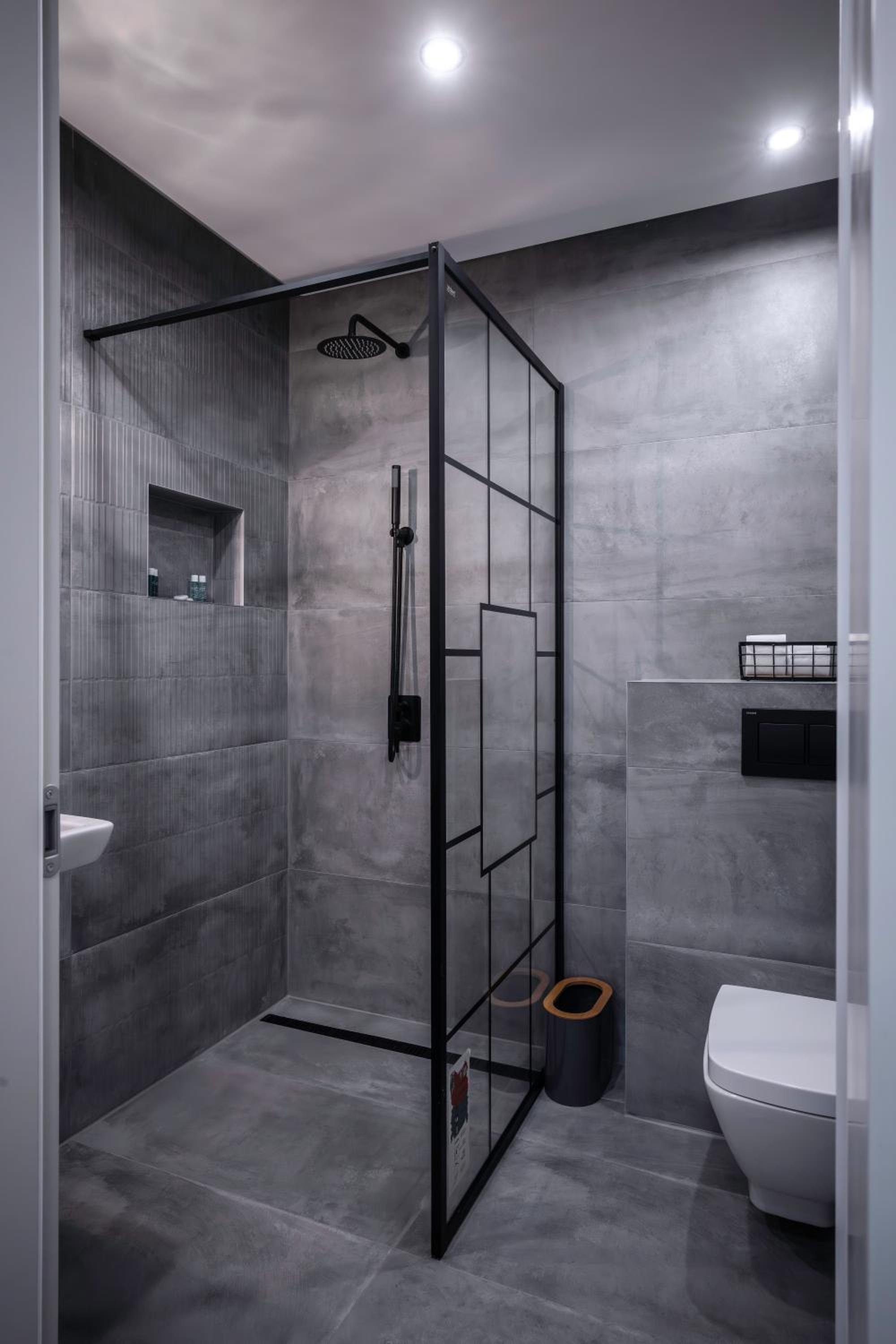 Brick Haven: Contemporary Urban Living Redefined