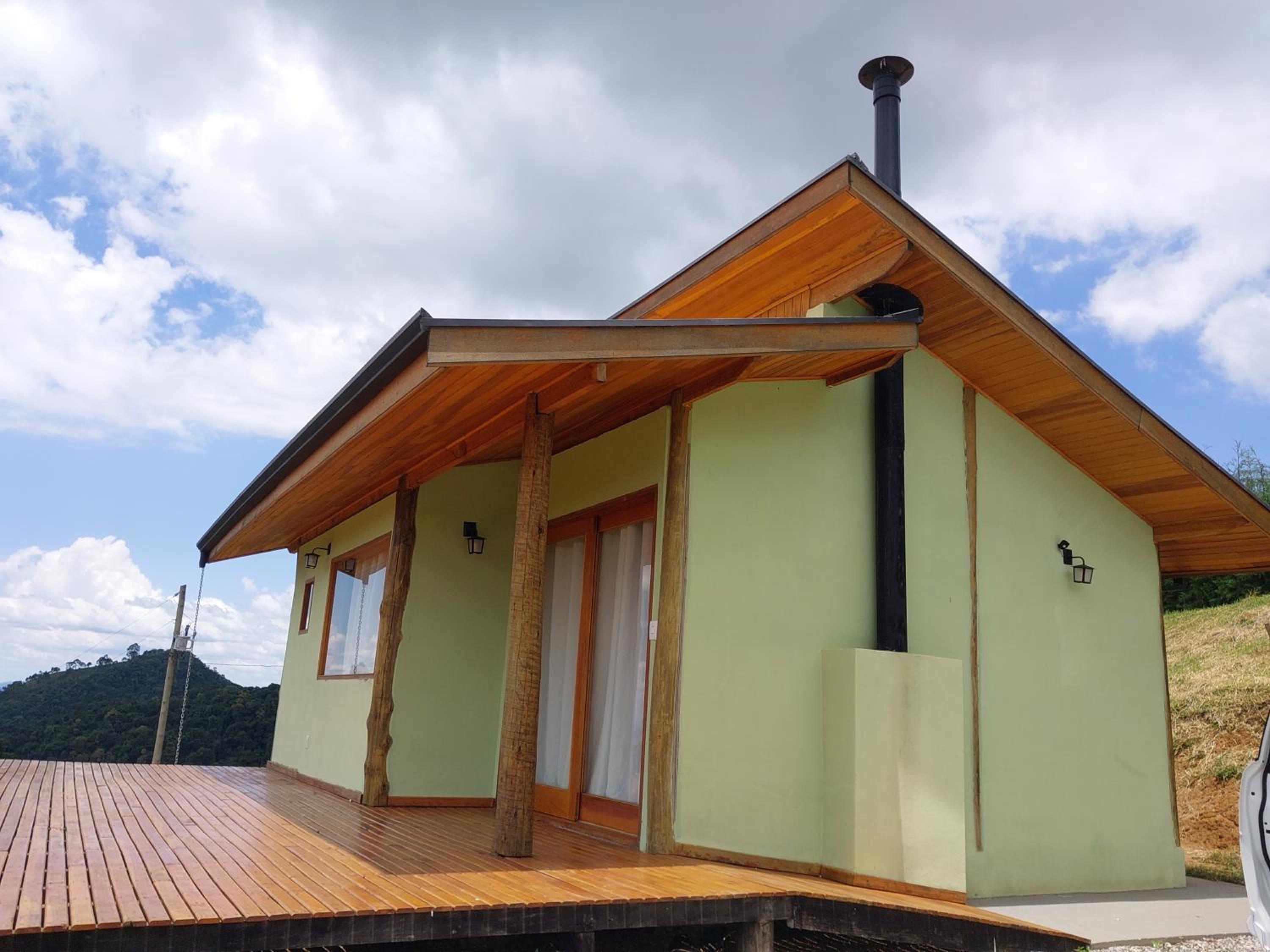 CASA NA MONTANHA