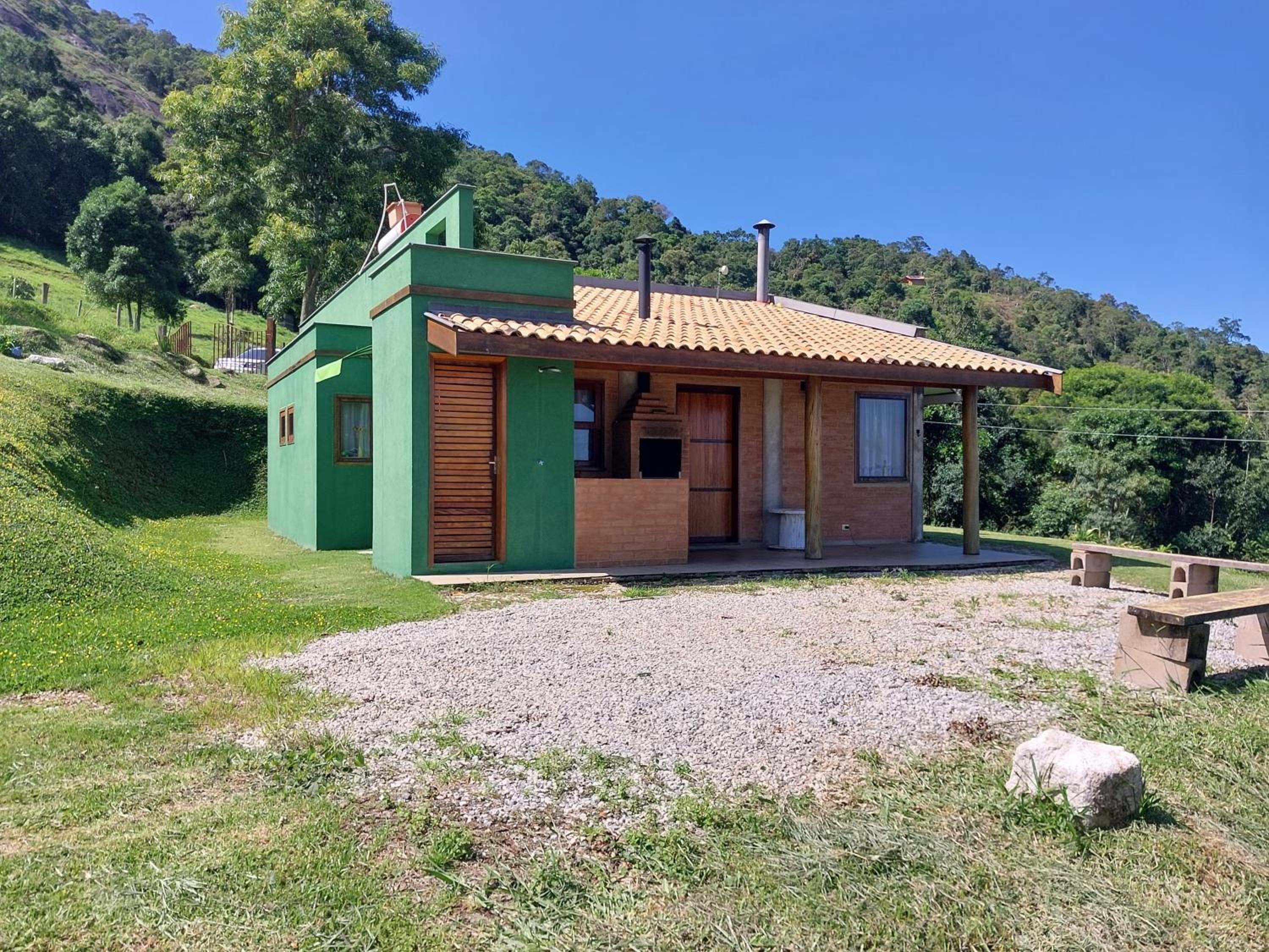 CASA NA MONTANHA
