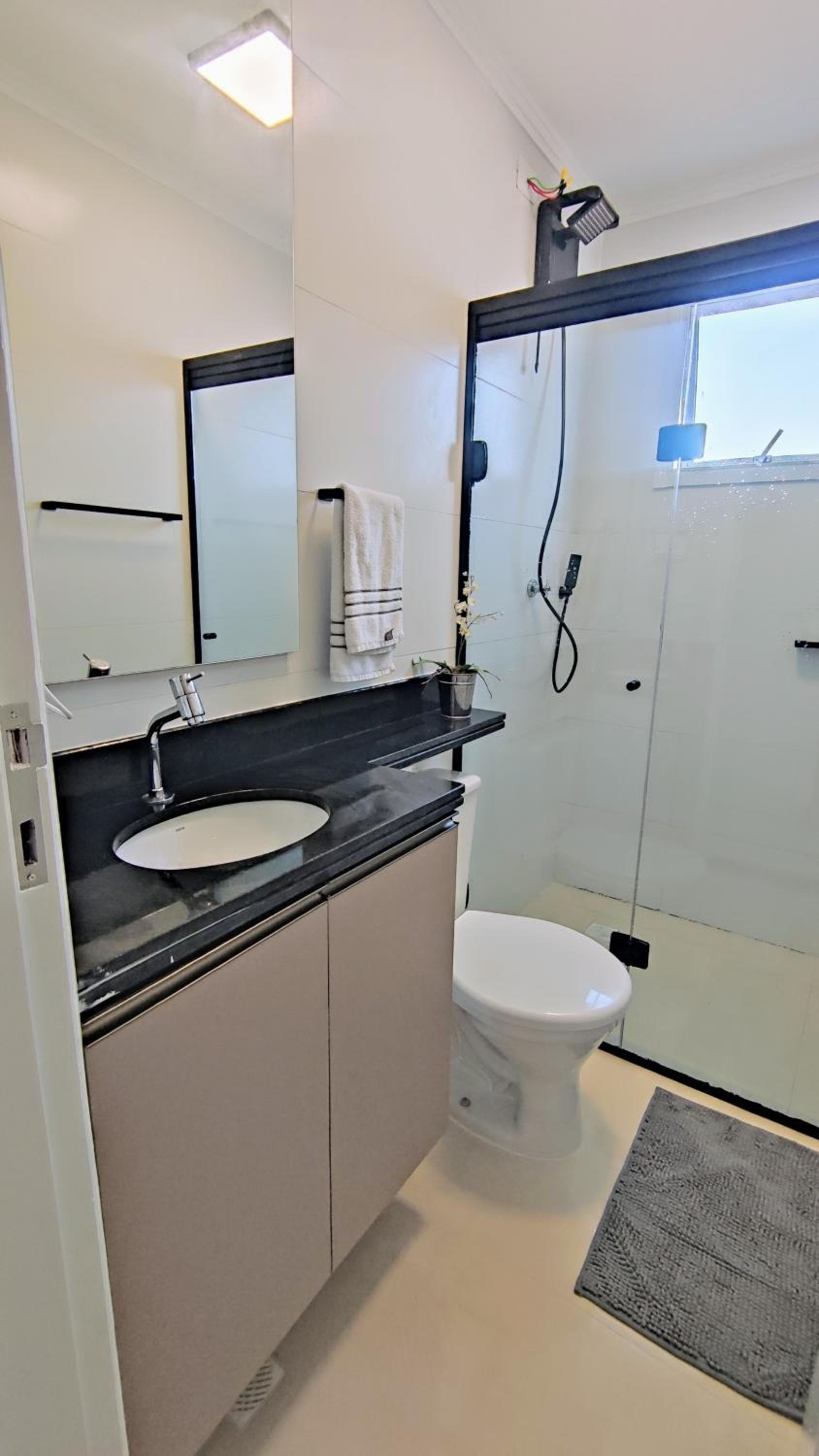 Apto NOVO pé na areia 2dorm pé na areia