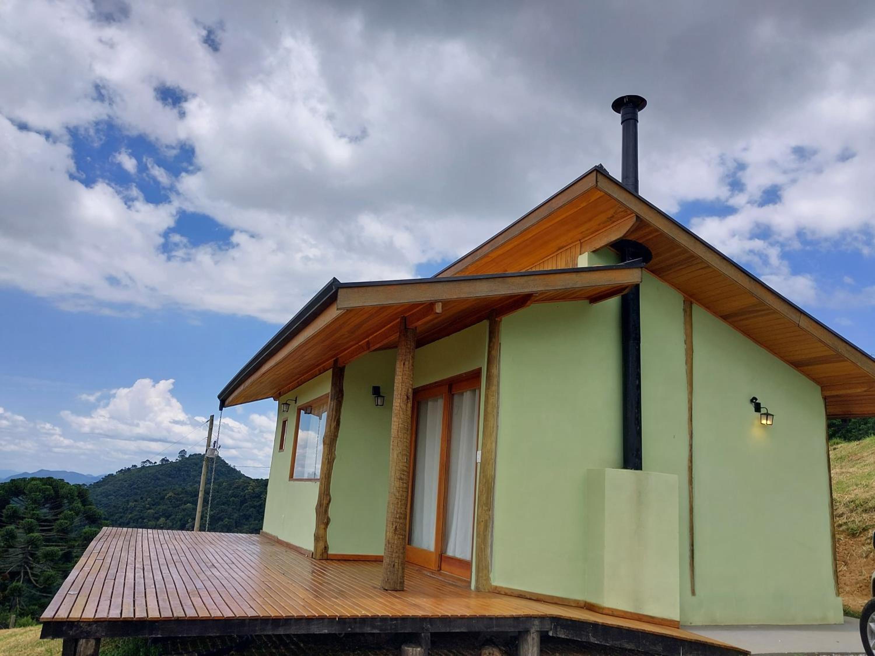 CASA NA MONTANHA