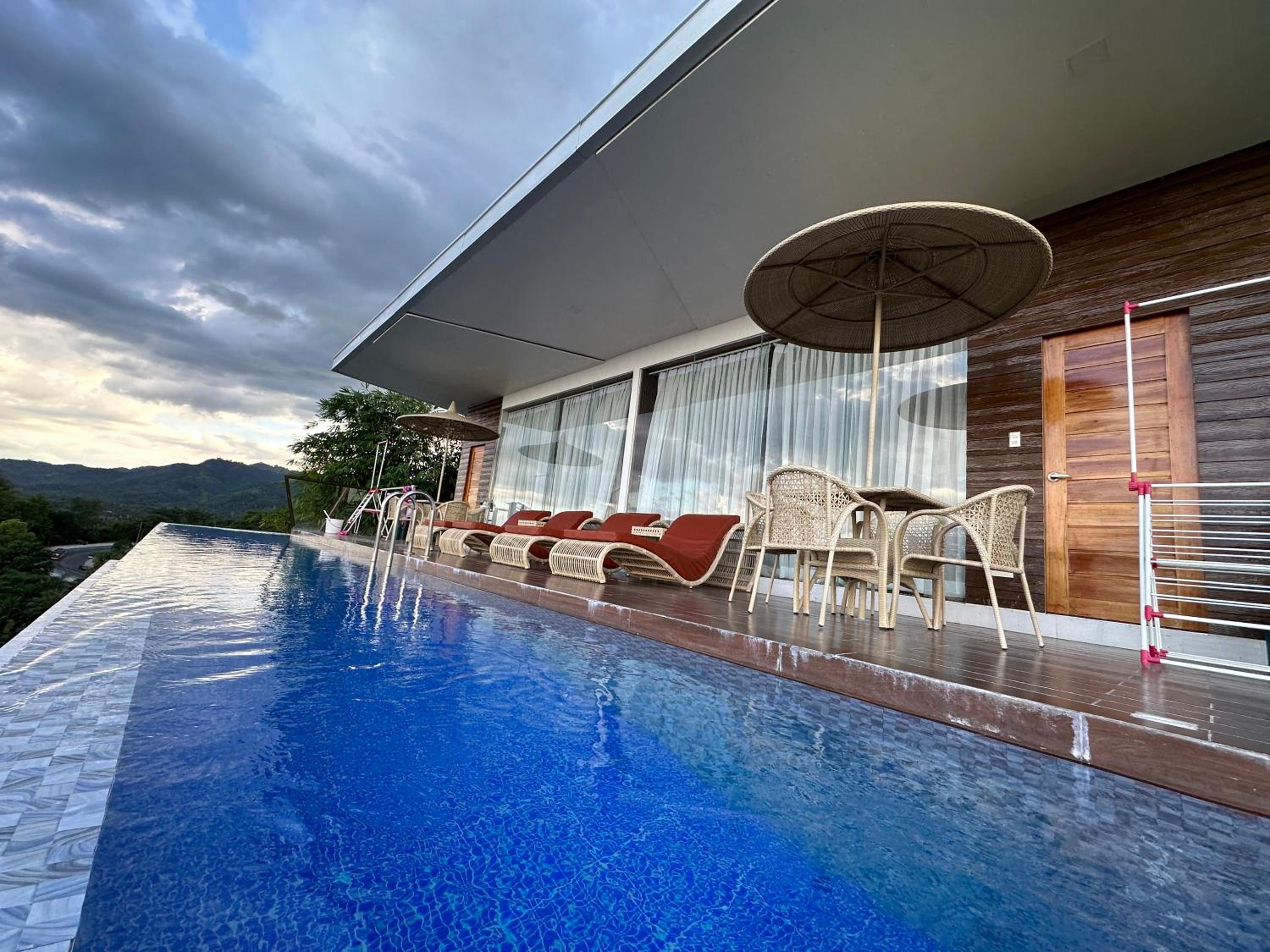 Arya Exclusive Villa