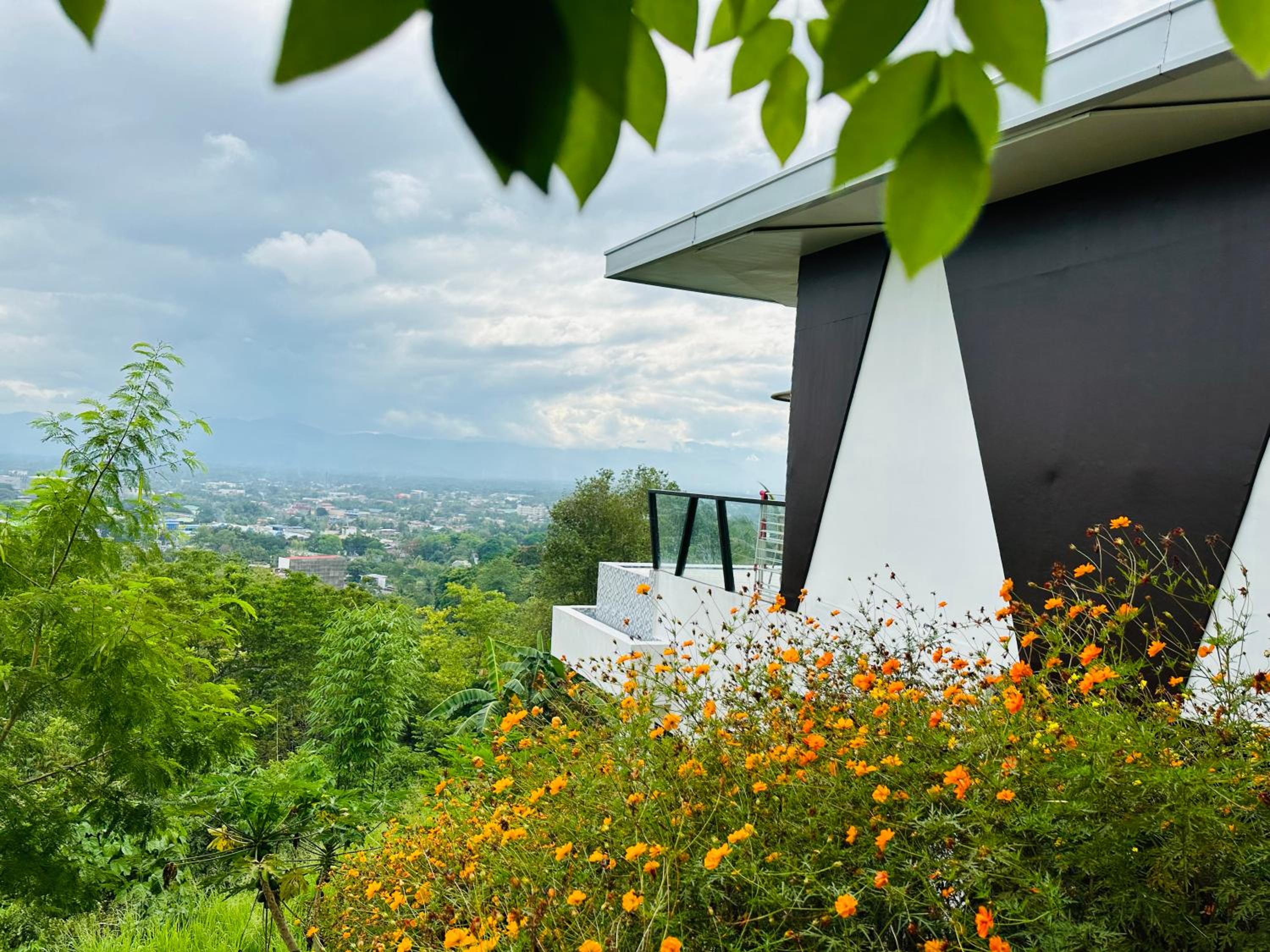 Arya Exclusive Villa