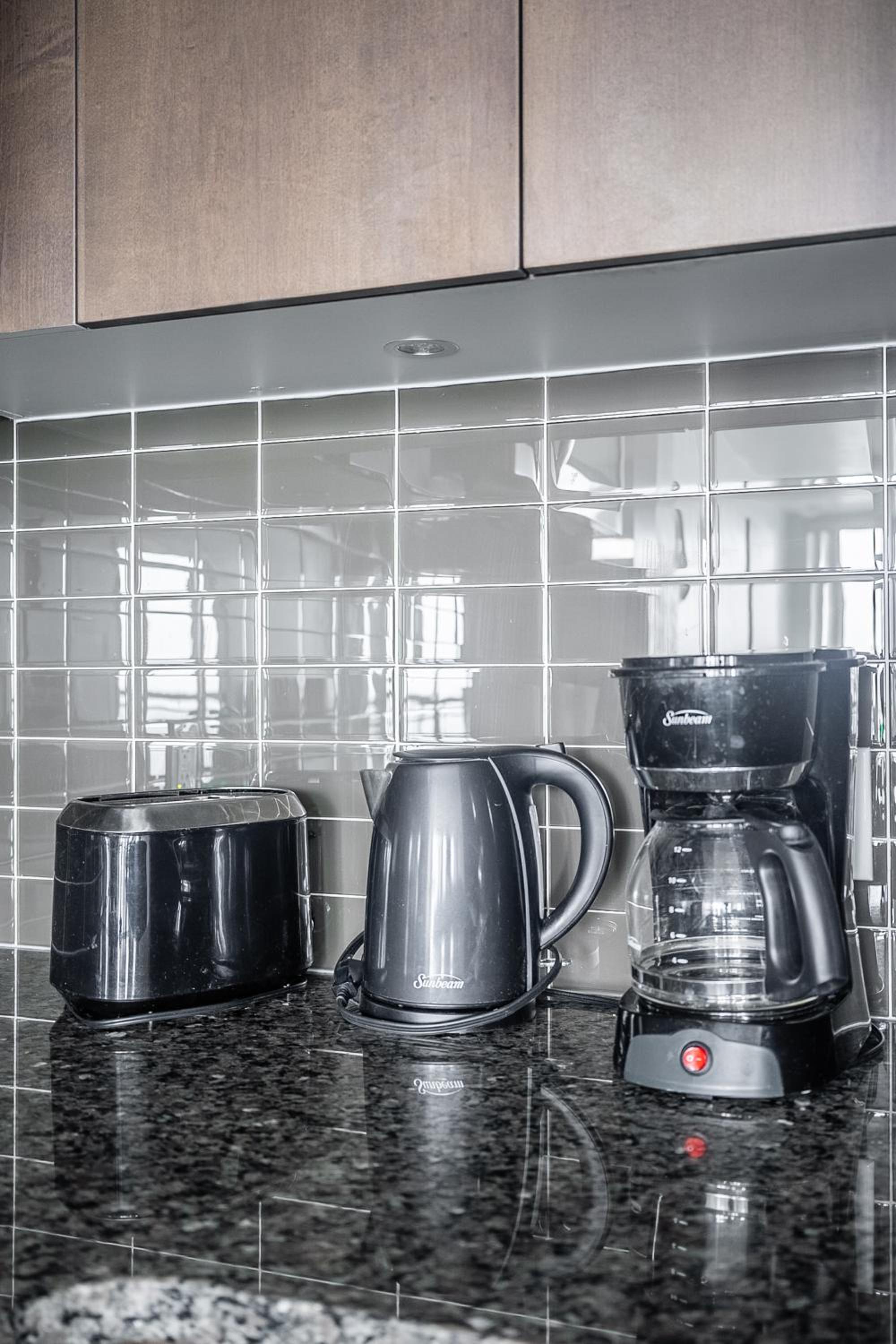 Modern Dunfield Ave Condos by GLOBALSTAY