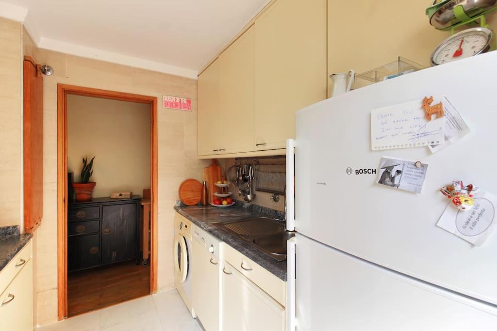 Charming apartment ideally located in Lisbon view 2