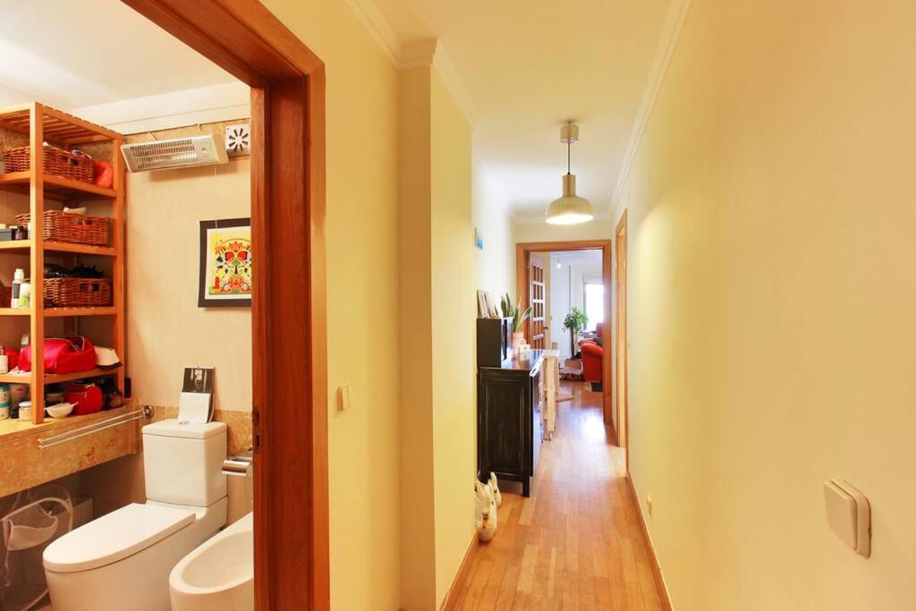 Charming apartment ideally located in Lisbon view 5
