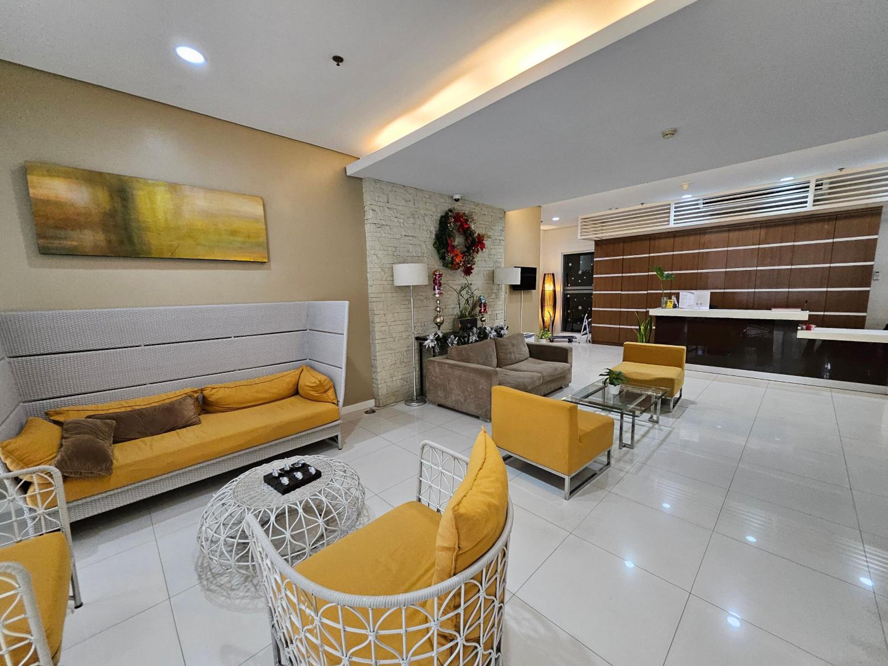 1BR Condo at Avida tower IT park cebu view 3