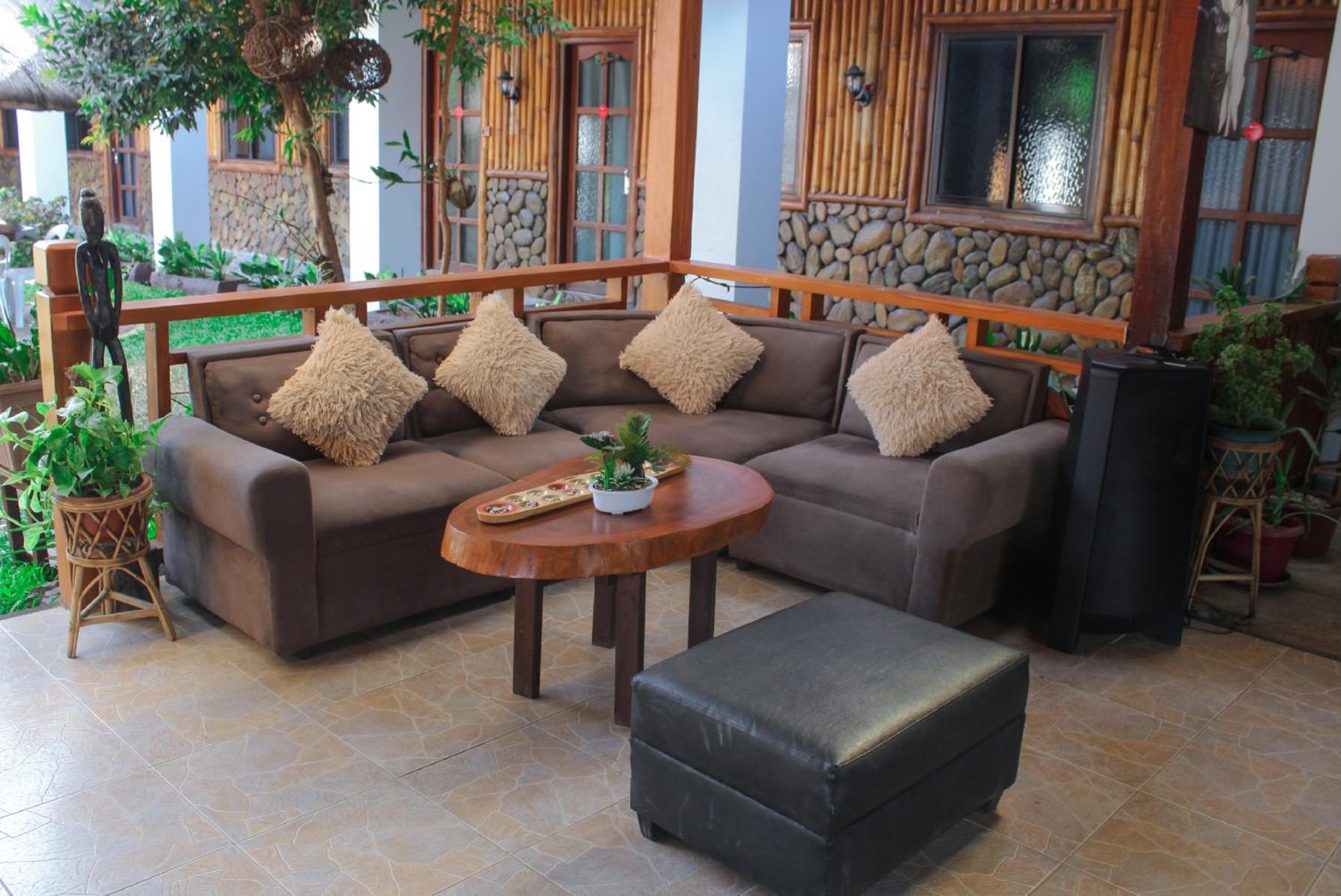 Bea's Garden Inn view 4