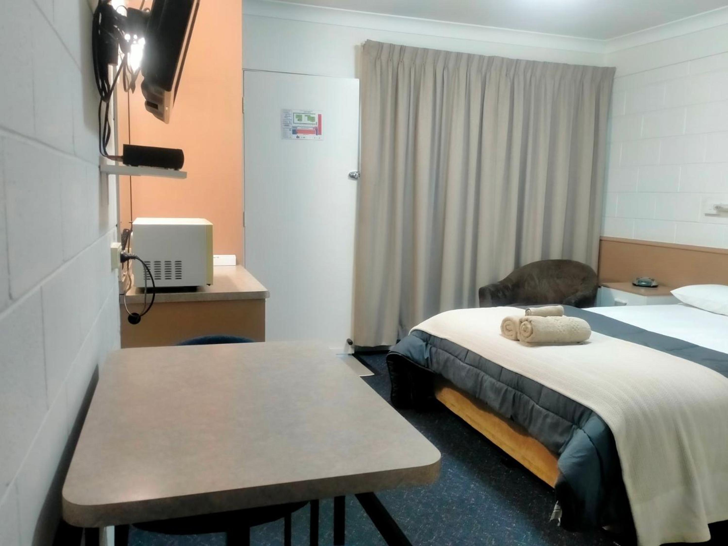 Oakey Motel