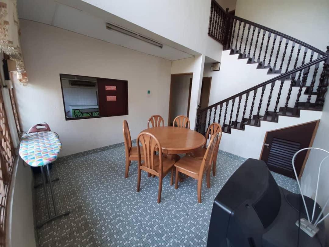 AdiYati Homestay