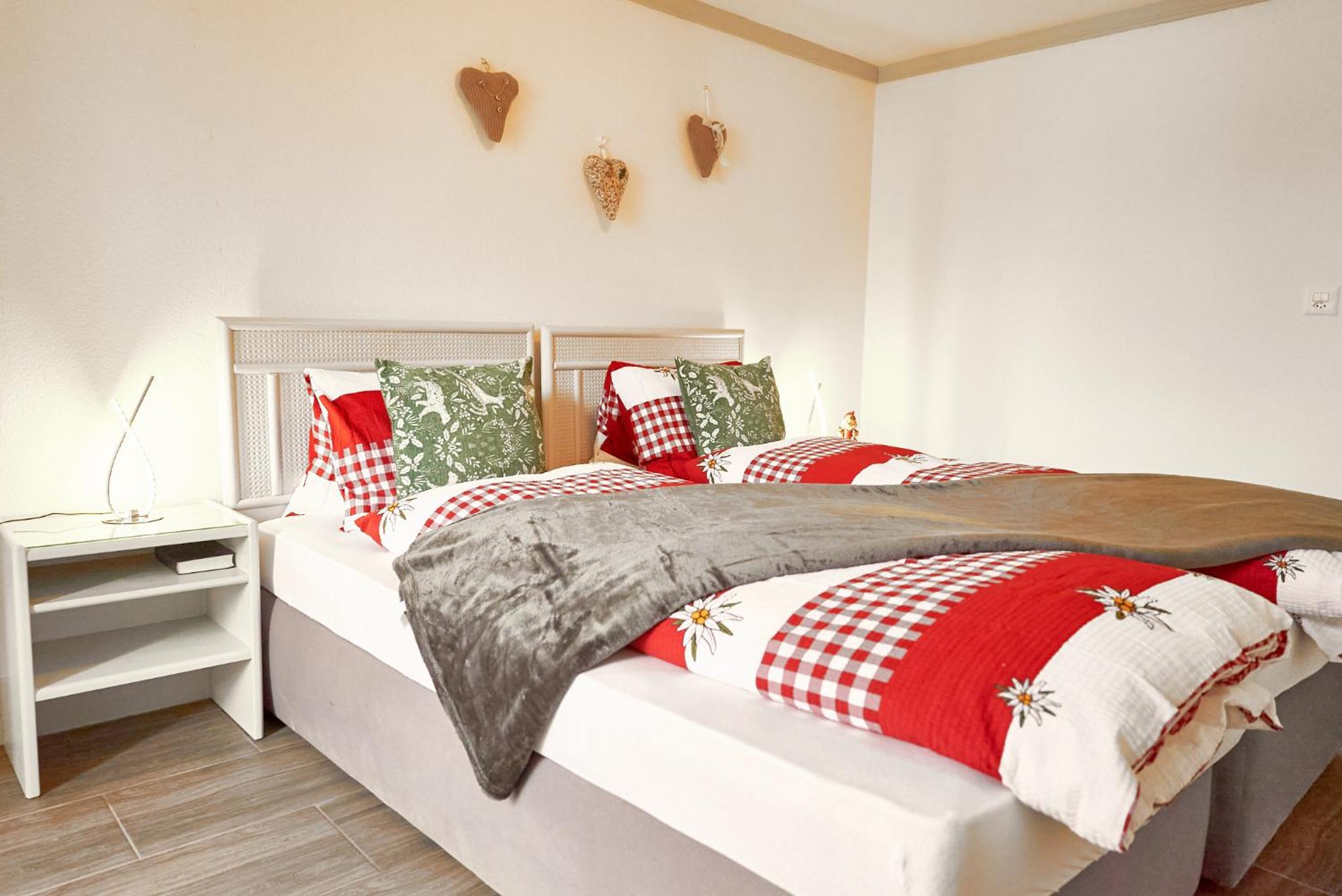 Double Room by Interlaken. Parking