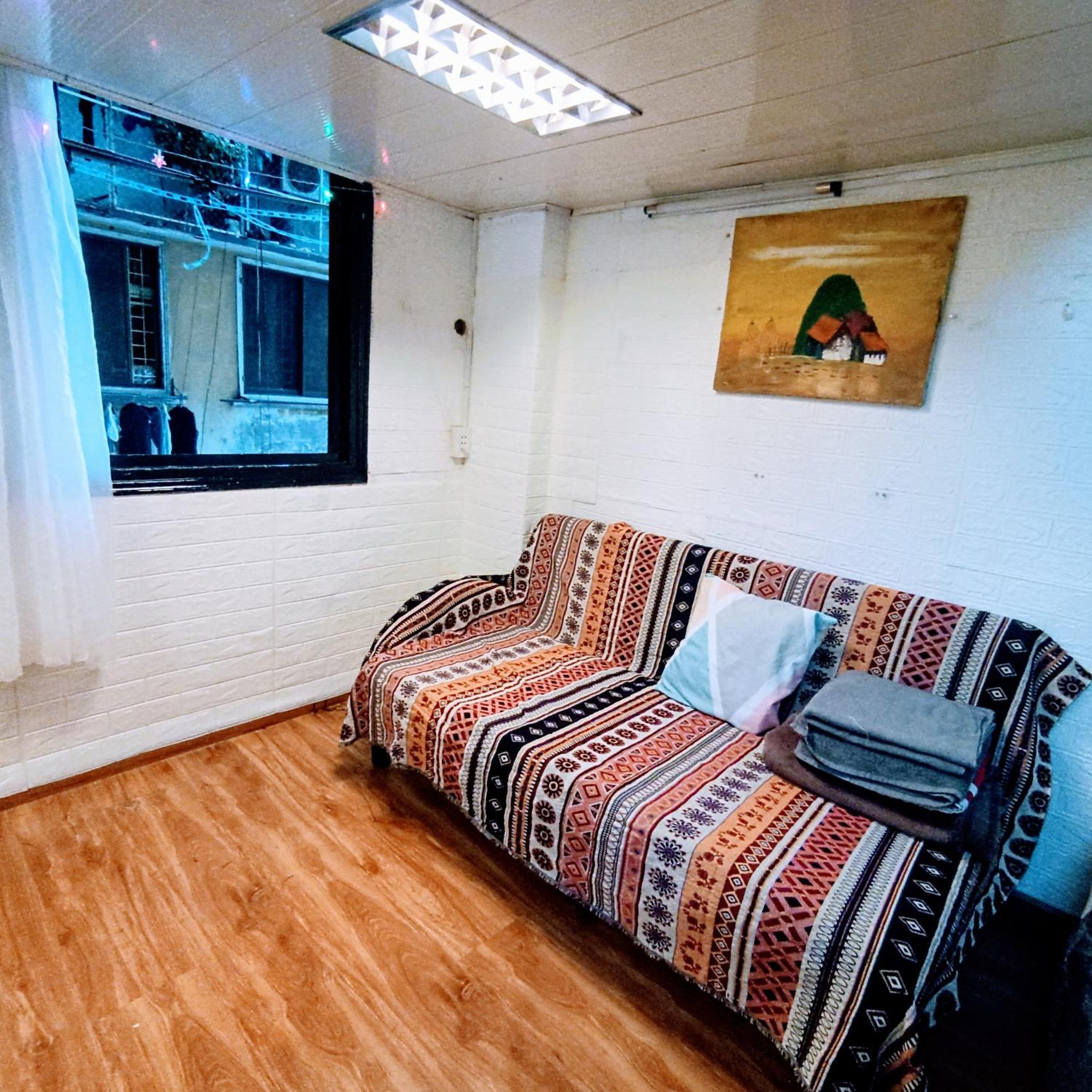 430 Private Homestay with washing machine and kitchen
