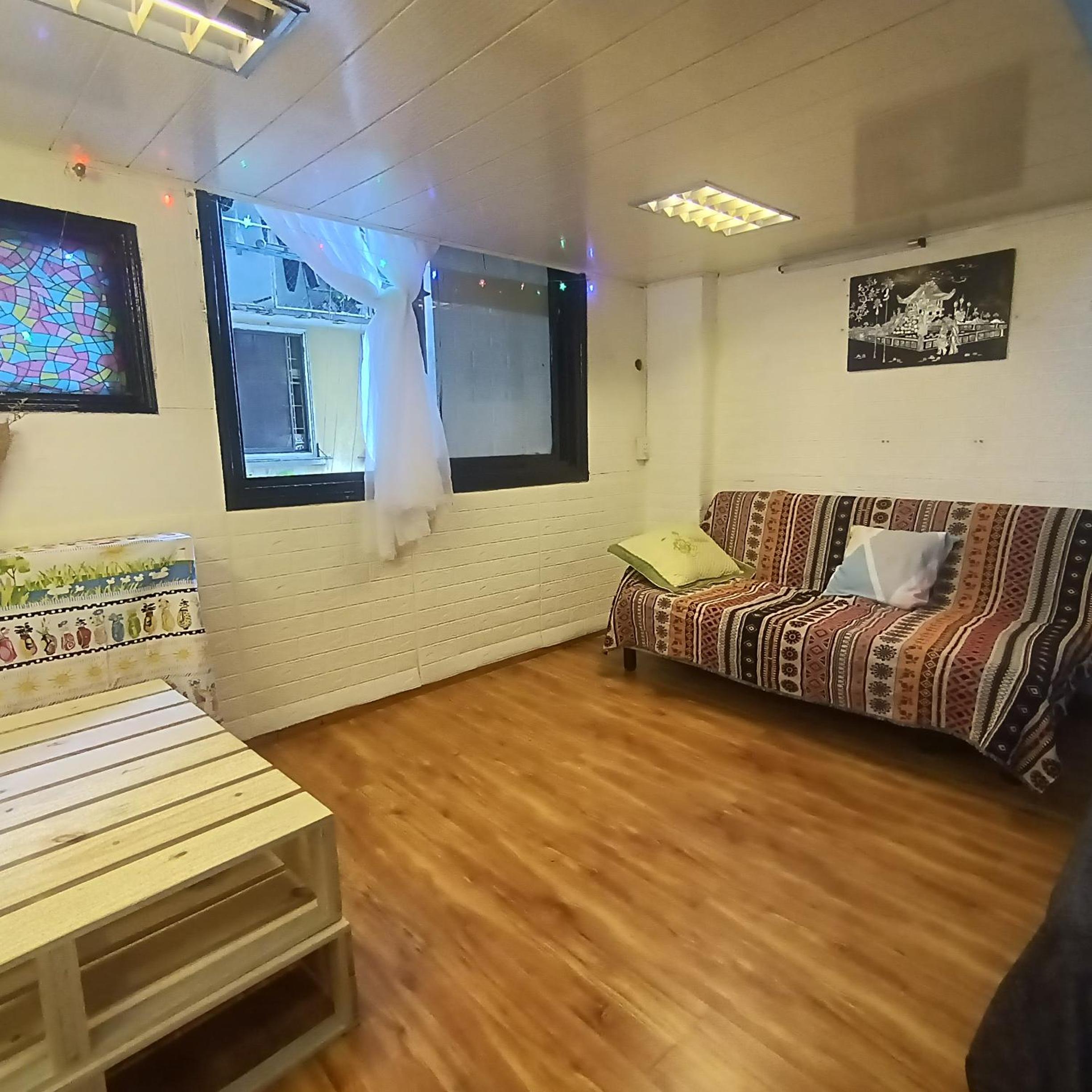 430 Private Homestay with washing machine and kitchen