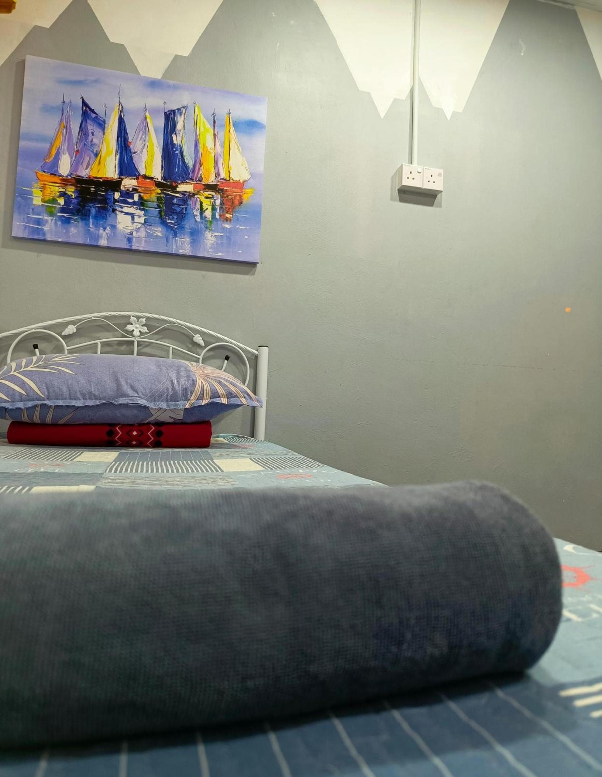 Ninizam Kemaman Cukai Homestay