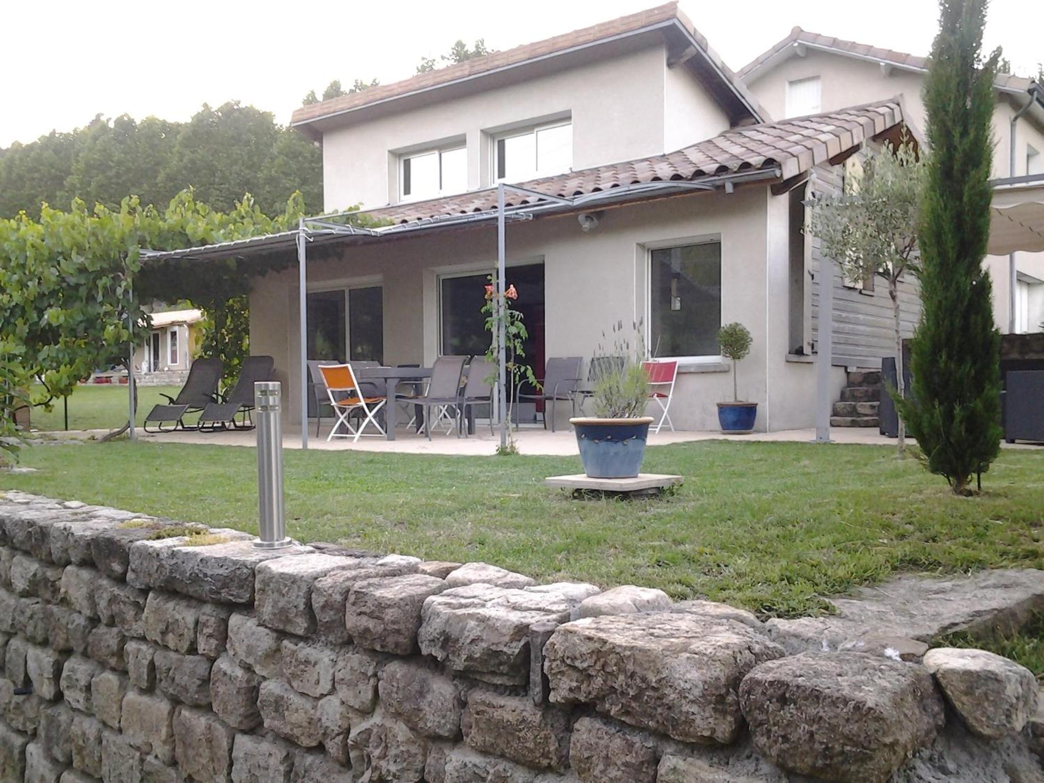 Photo 32