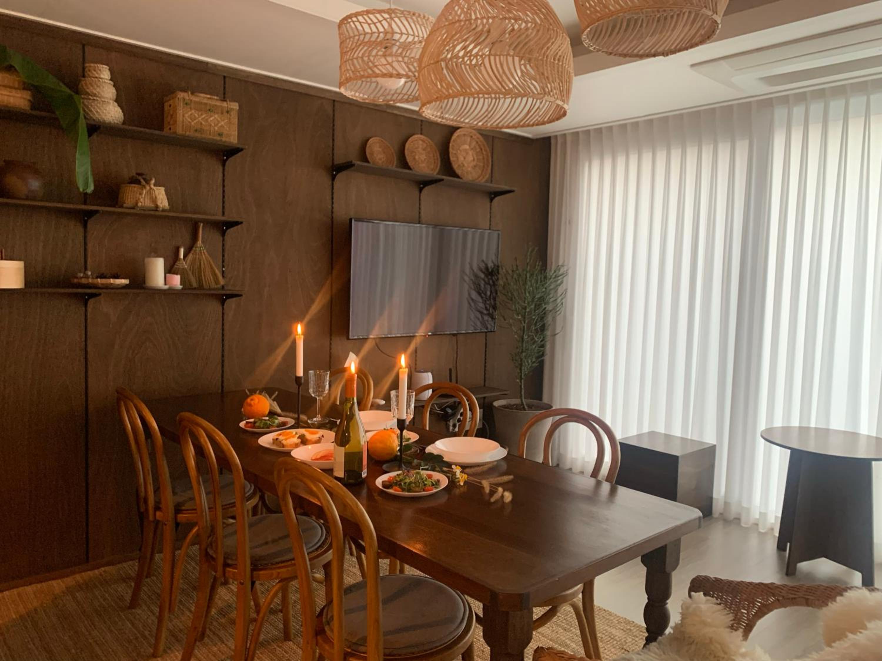 dining