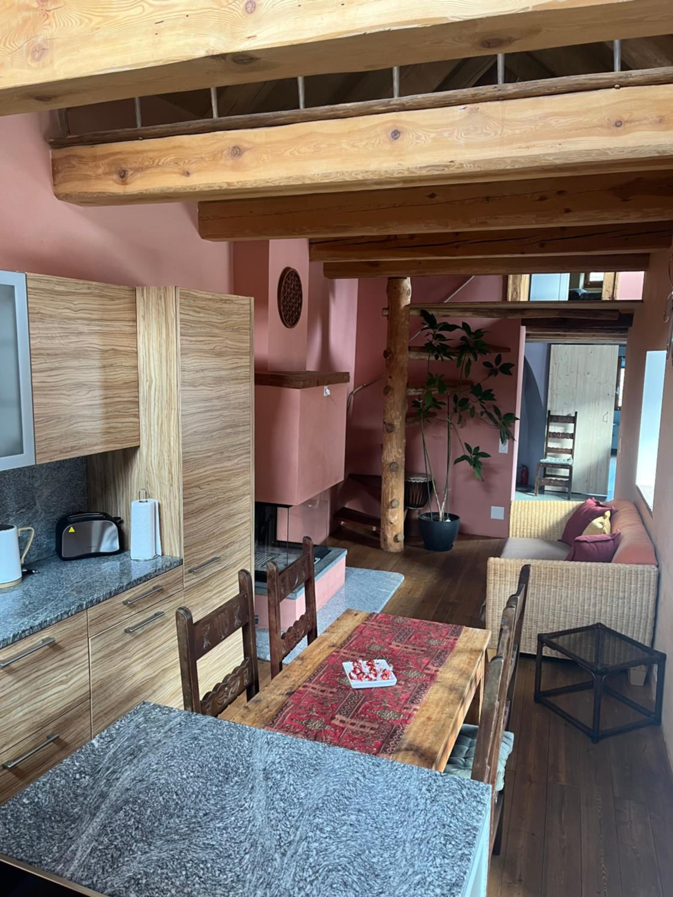 Casa Viola