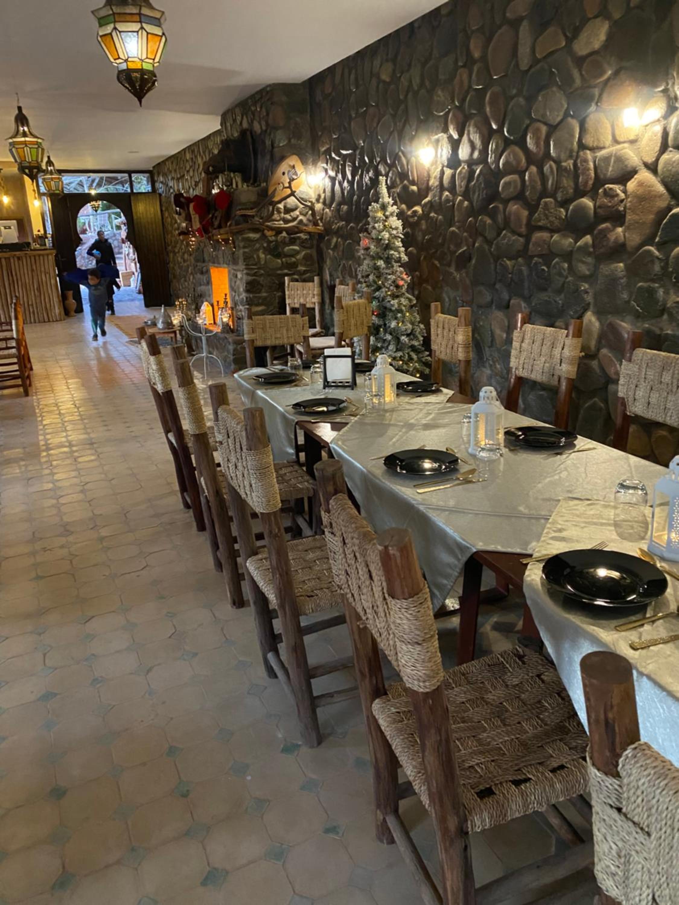dining
