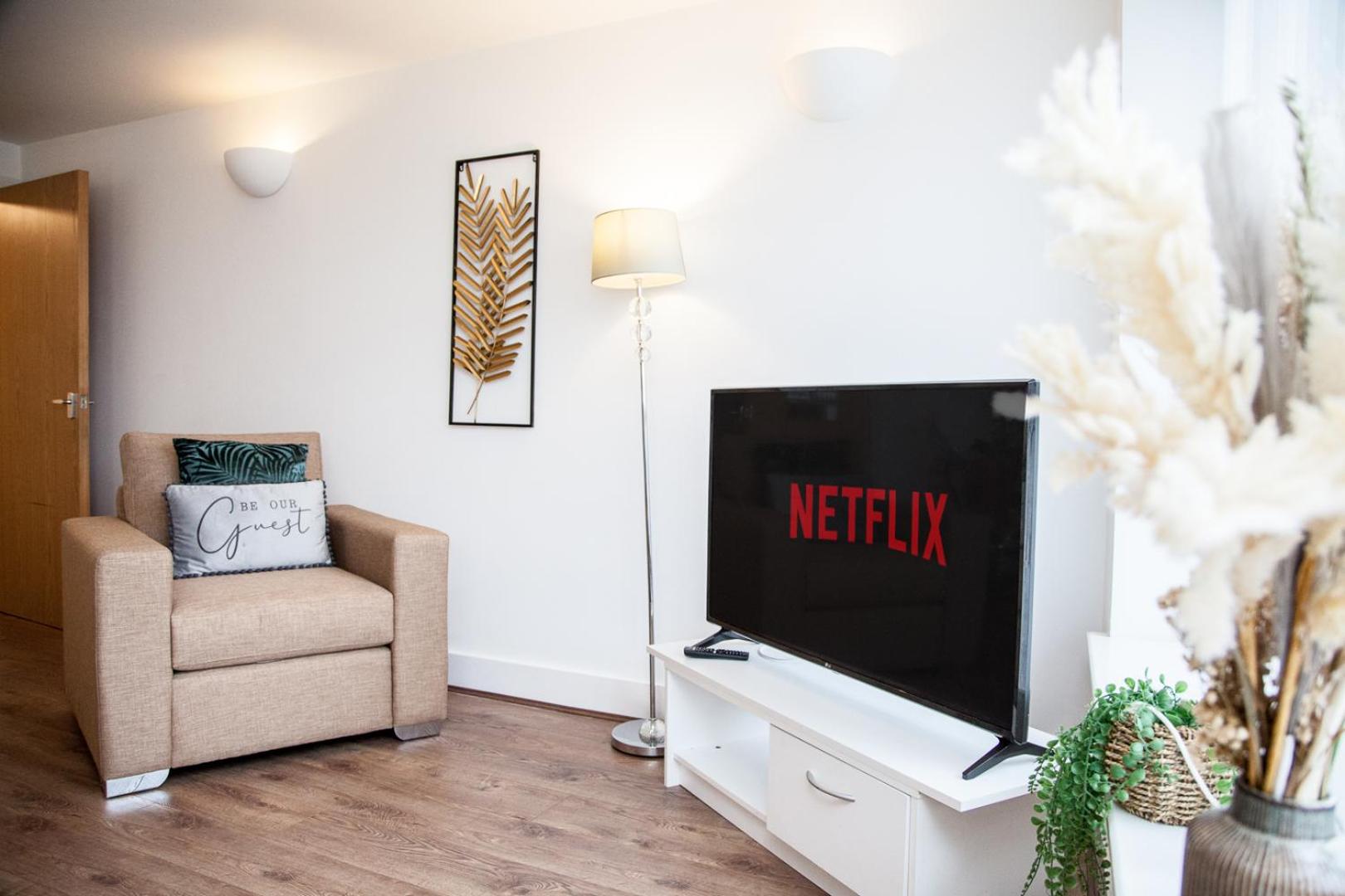 Penthouse - Liverpool City Centre - NHS STAYS - Liverpool Royal Hospital