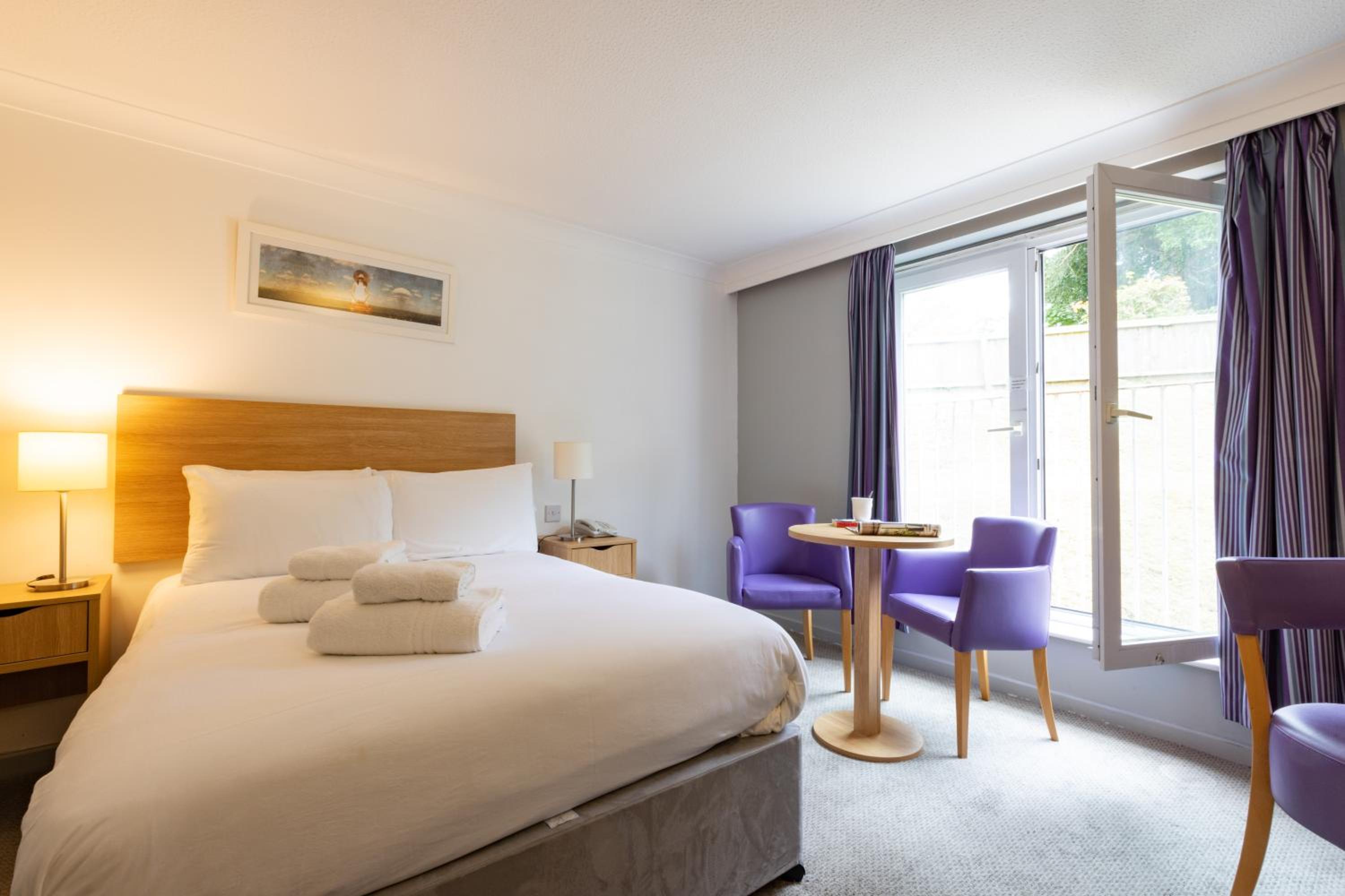 Sandown Vacations - The Broadway Park Hotel - Property Image 7