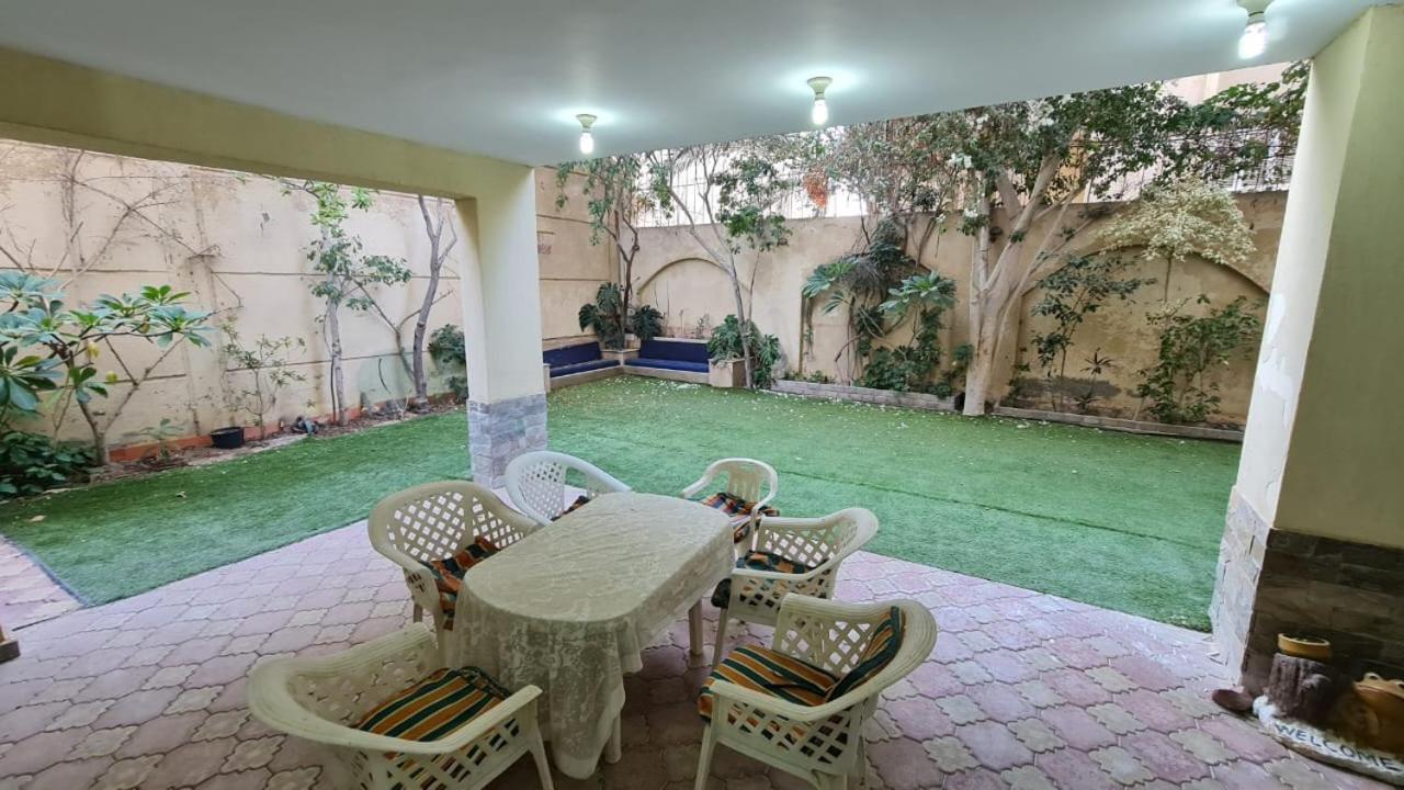 Standalone Duplex with pool&garden families only